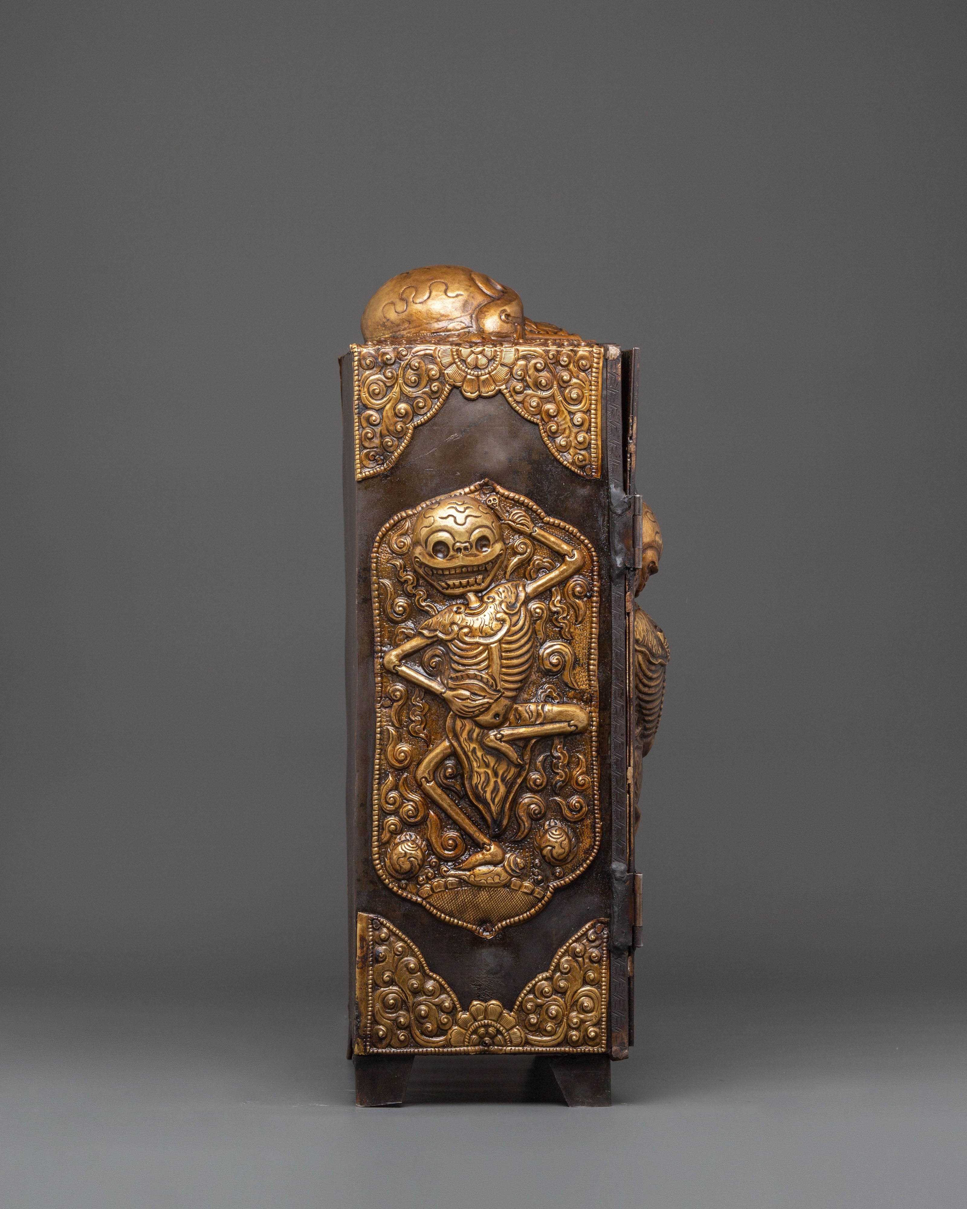 Chitipiti Iron Box | Box for Altar and Meditation