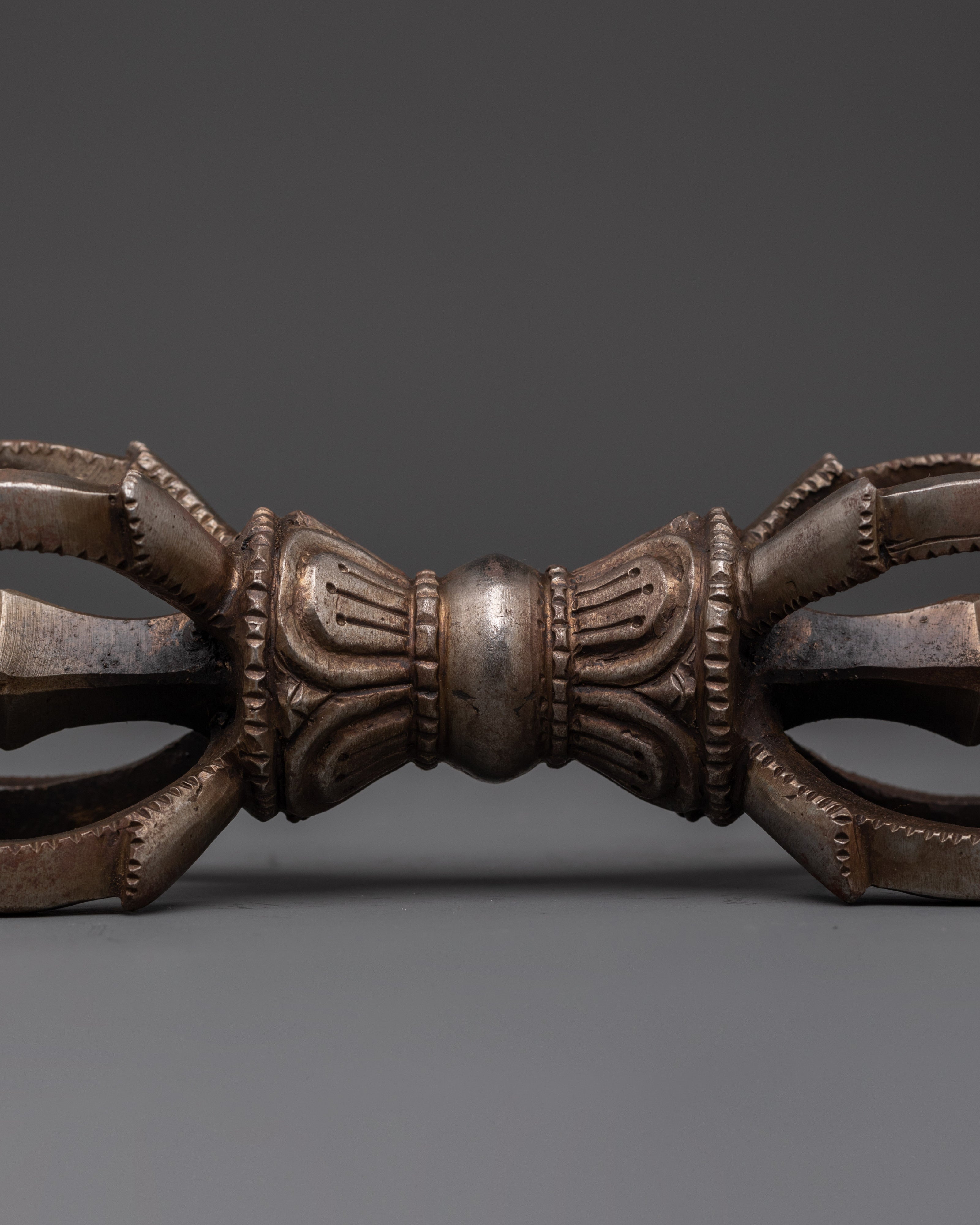 Vajra Ritual Weapon Thunderbolt | Shrine And Spiritual Offerings
