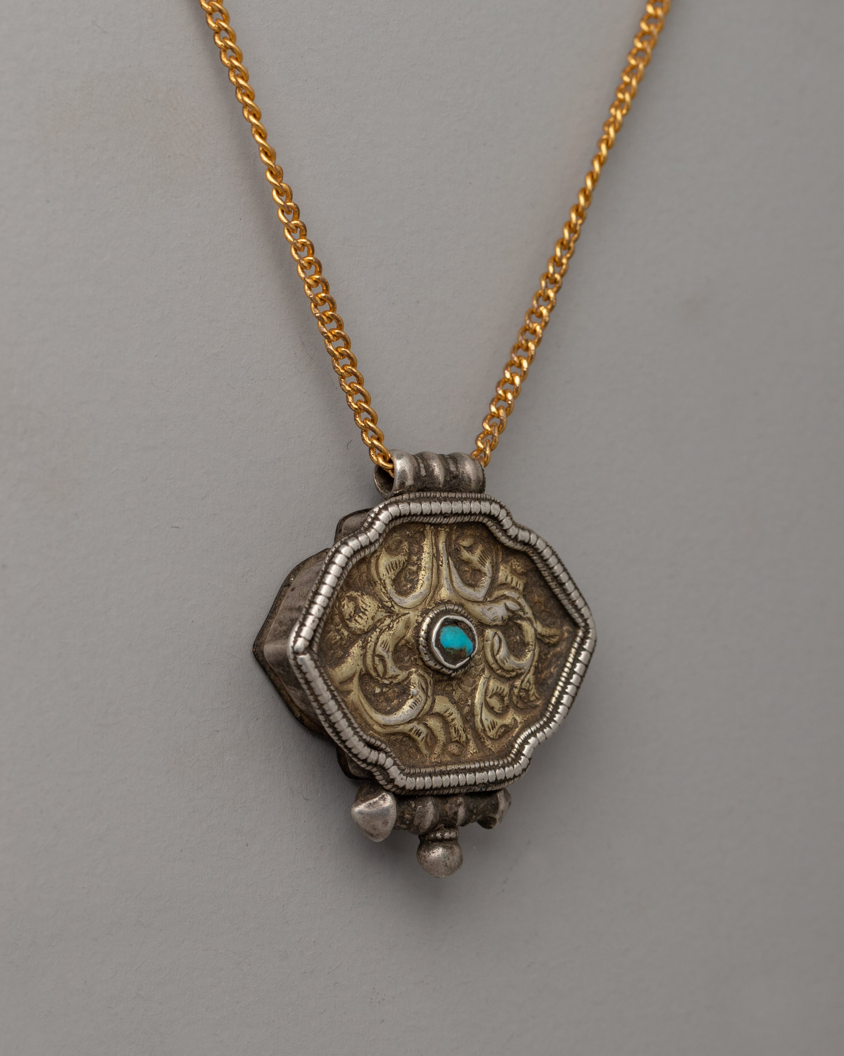 Tibetan Silver Ghau Box Locket | Silver & Turquoise Sacred Amulet
