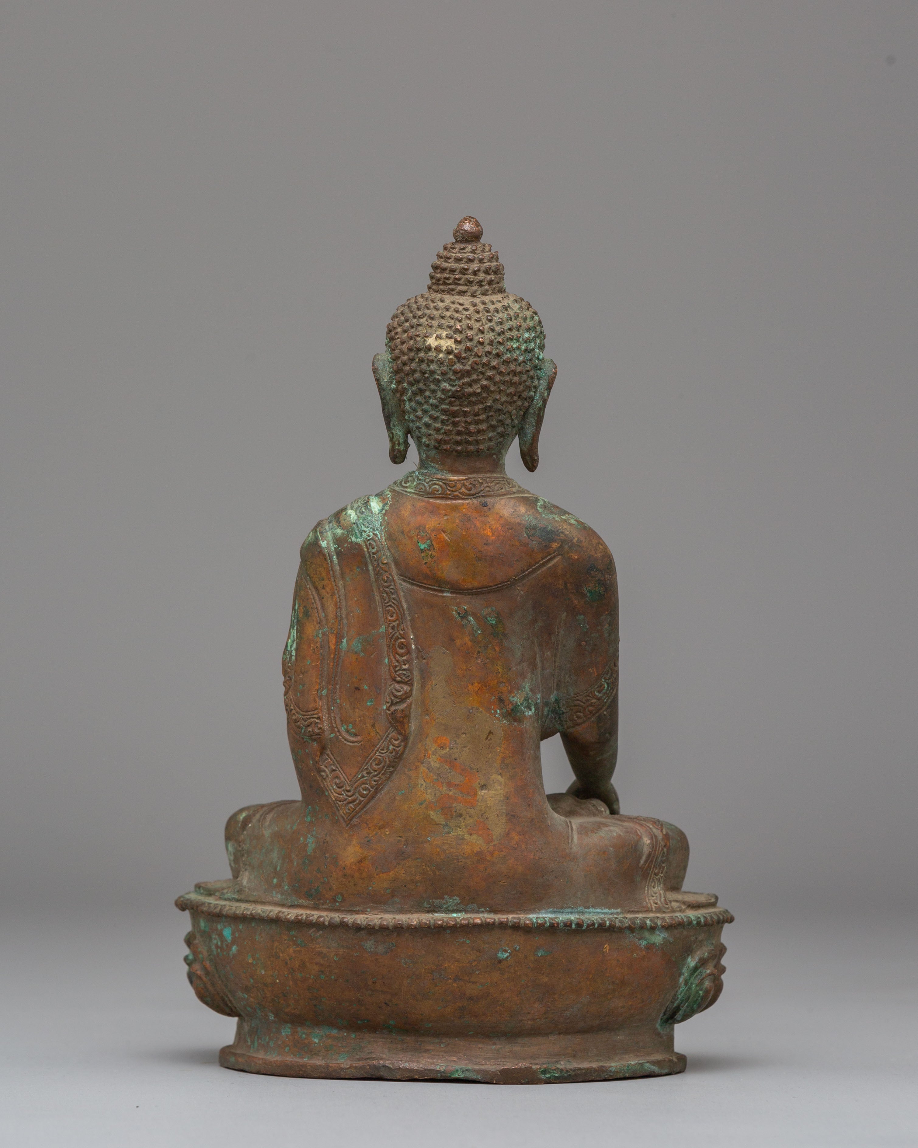 Peaceful Shakyamuni Buddha Sculpture | Ideal for Rituals