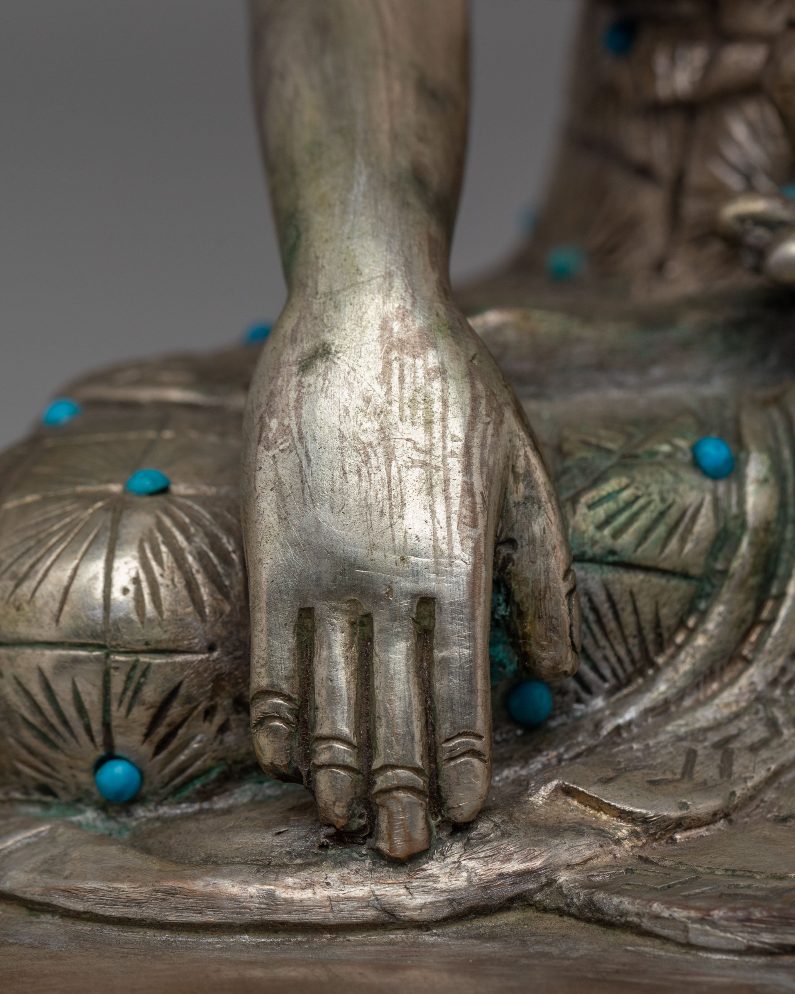 Tibetan Sacred Shakyamuni Buddha Statue | Traditional Buddhist Artwork