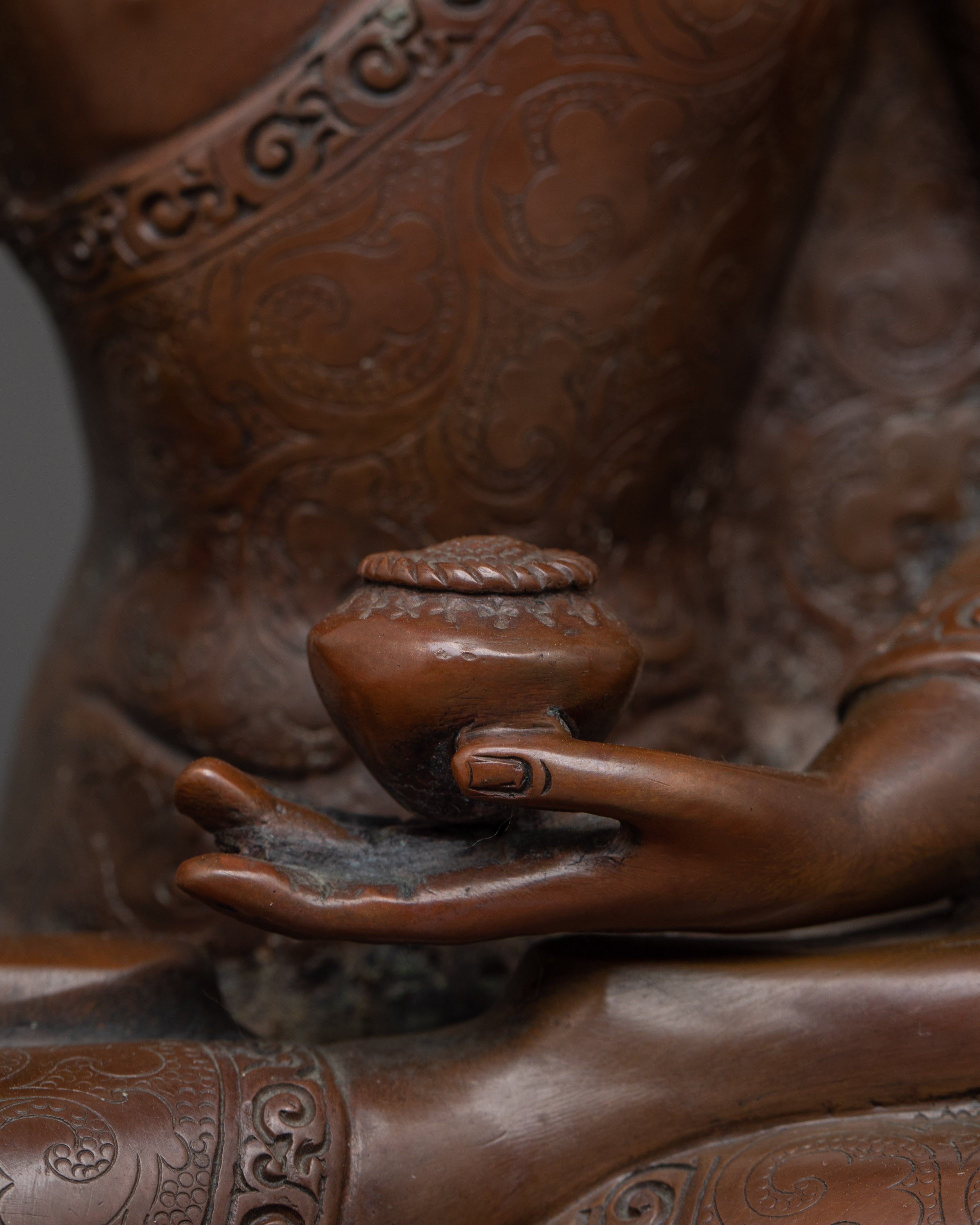 Oxidized Peaceful Gautama Buddha Statue | Shakyamuni Buddha Artwork