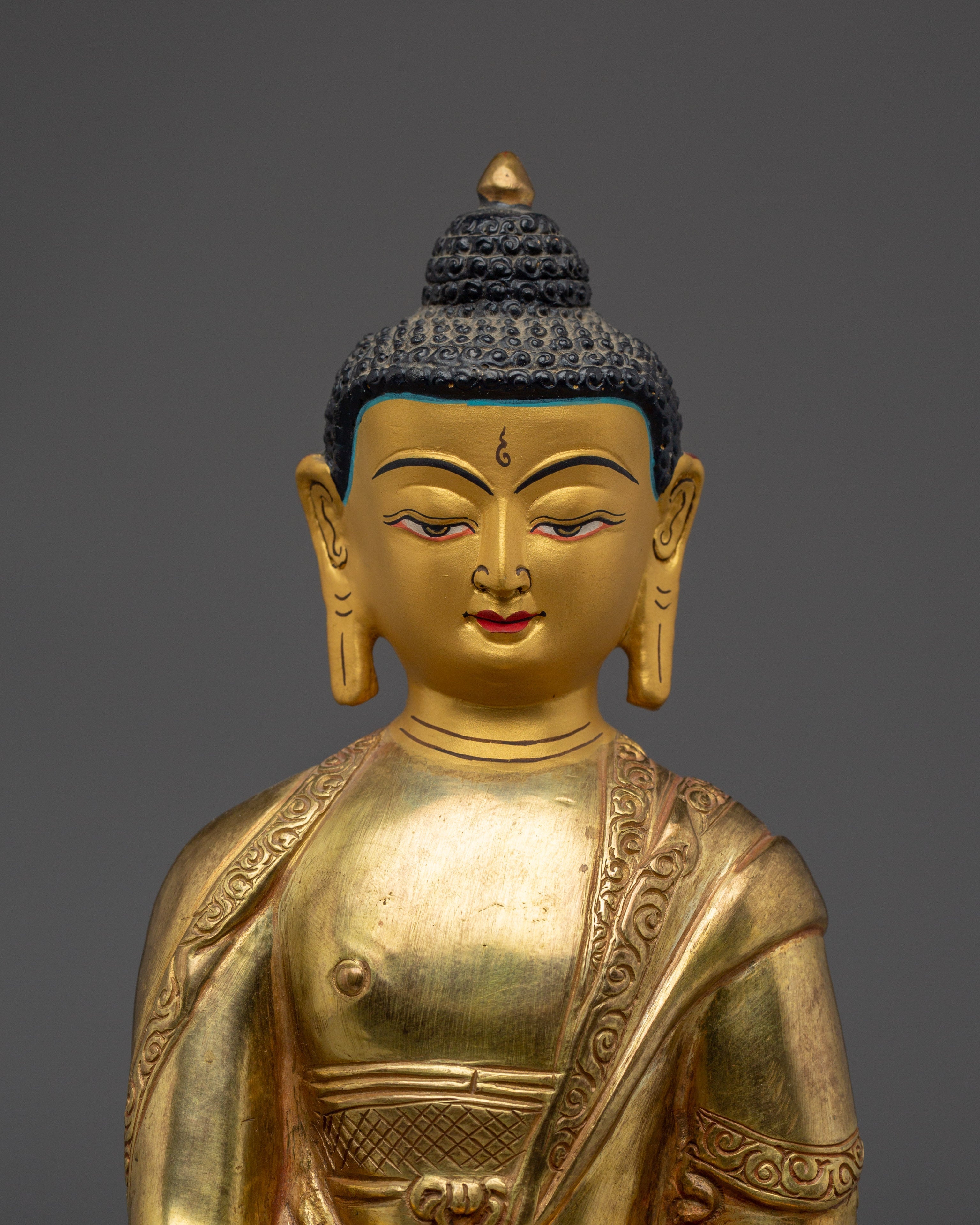 Traditional Shakyamuni Buddha | A Symbol of Enlightenment and Peace