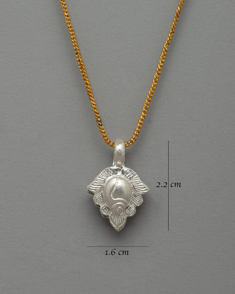 Auspicious Symbol Conch Shell Mala Counter Clips | Symbol of Purity