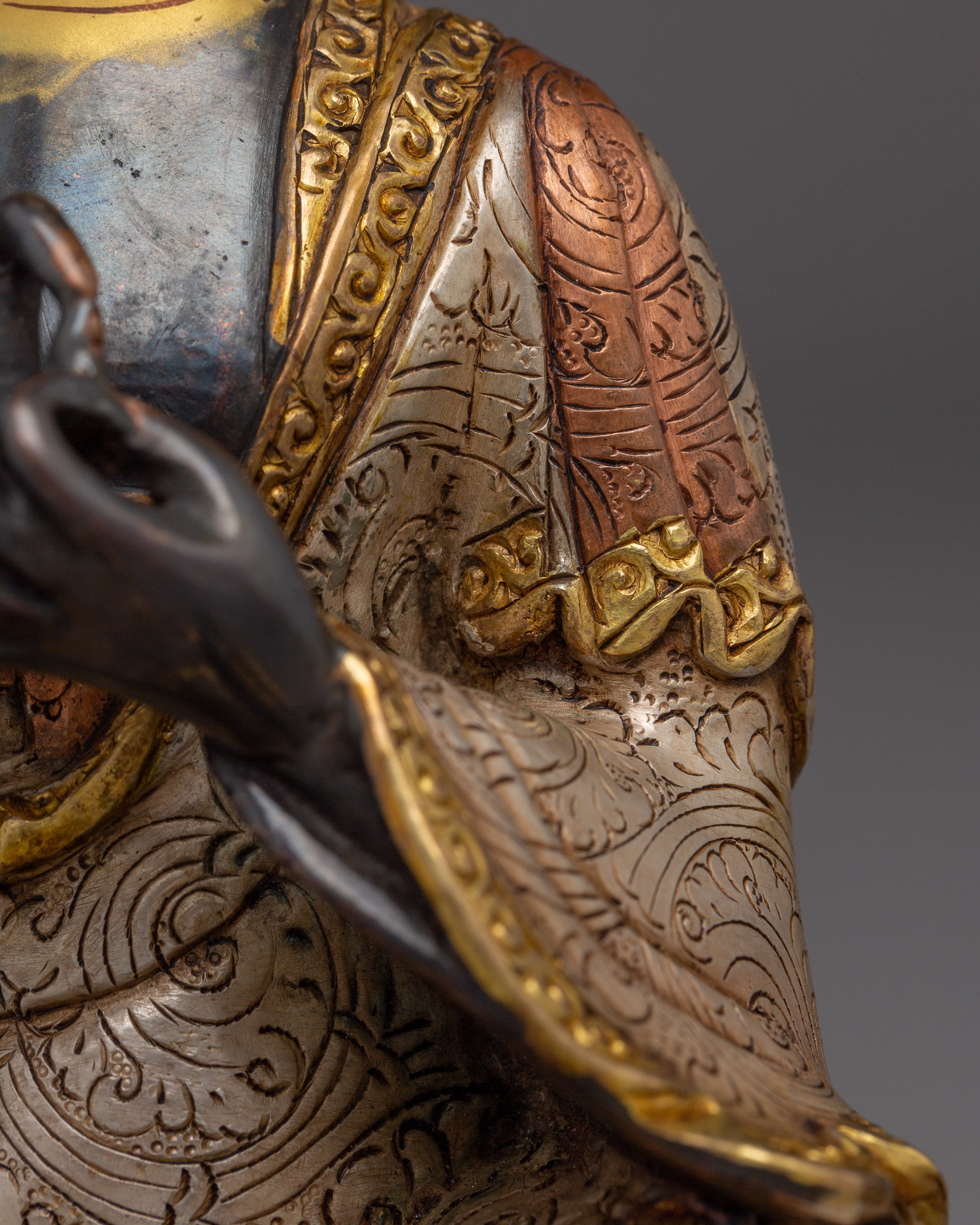 Buddhist Monk Nagarjuna Statue | Revered Philosopher Nagarjuna