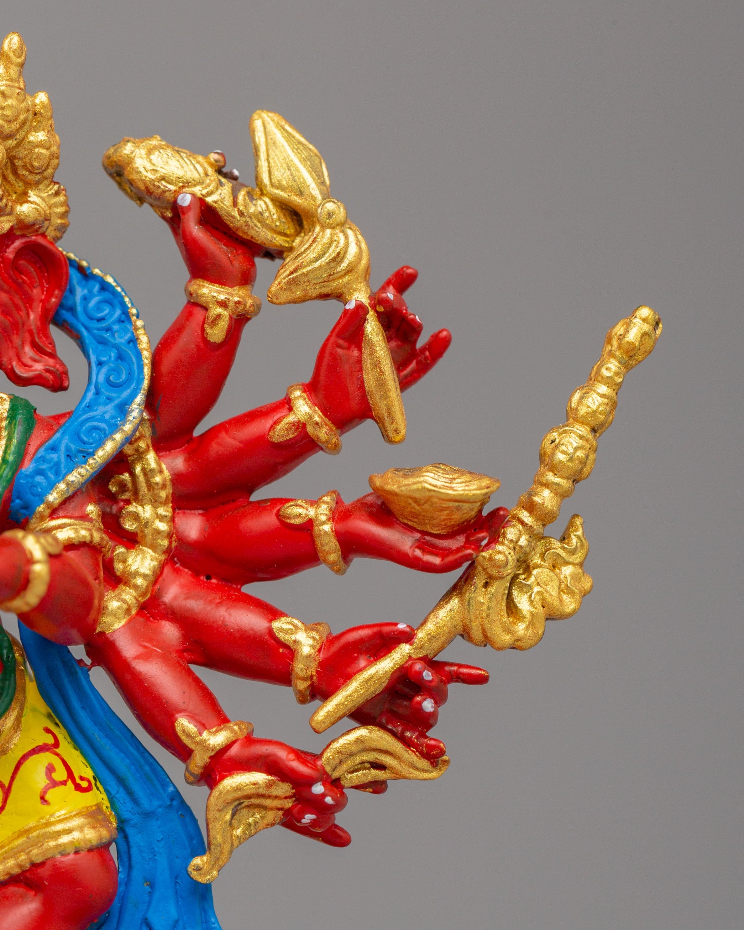 Traditional Ganpati Statue | Hindu Deity Figurine for Home Temple