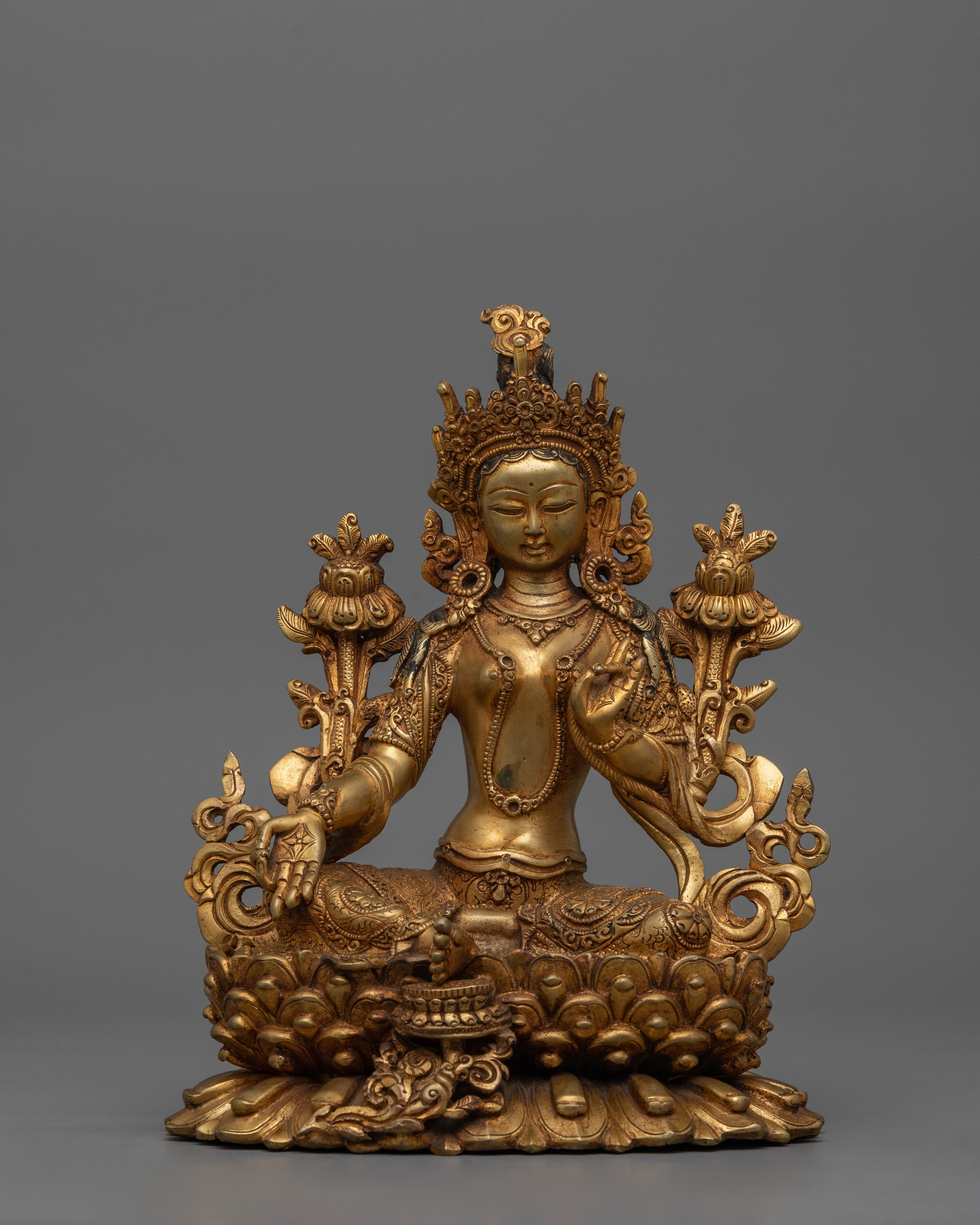 sacred-sculpture-of-buddhist-deity-green-tara