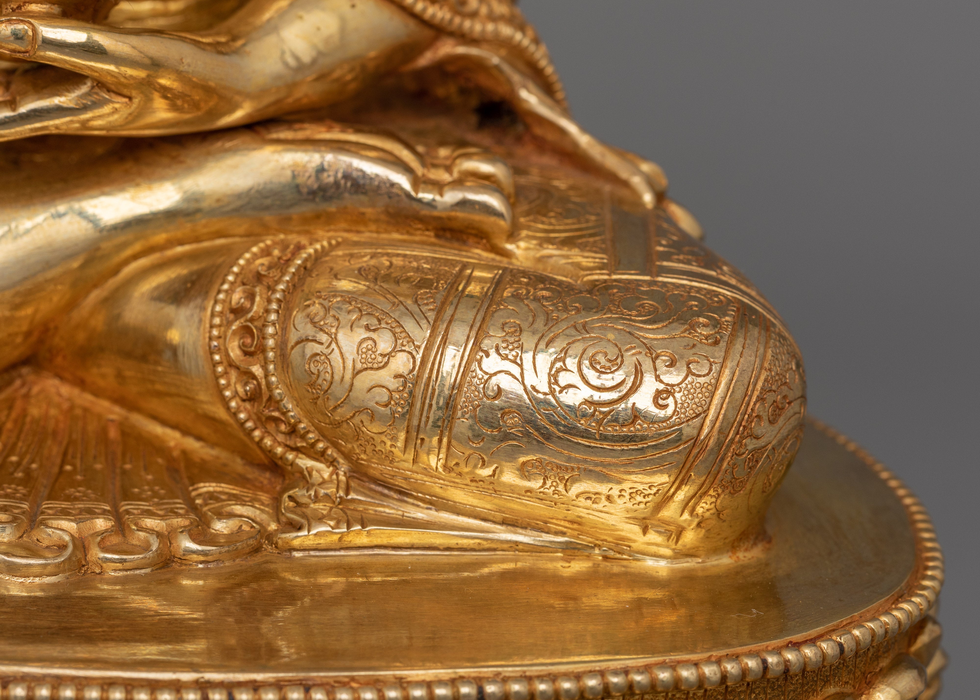 The World Honored One Shakyamuni Buddha | The Enlightened One
