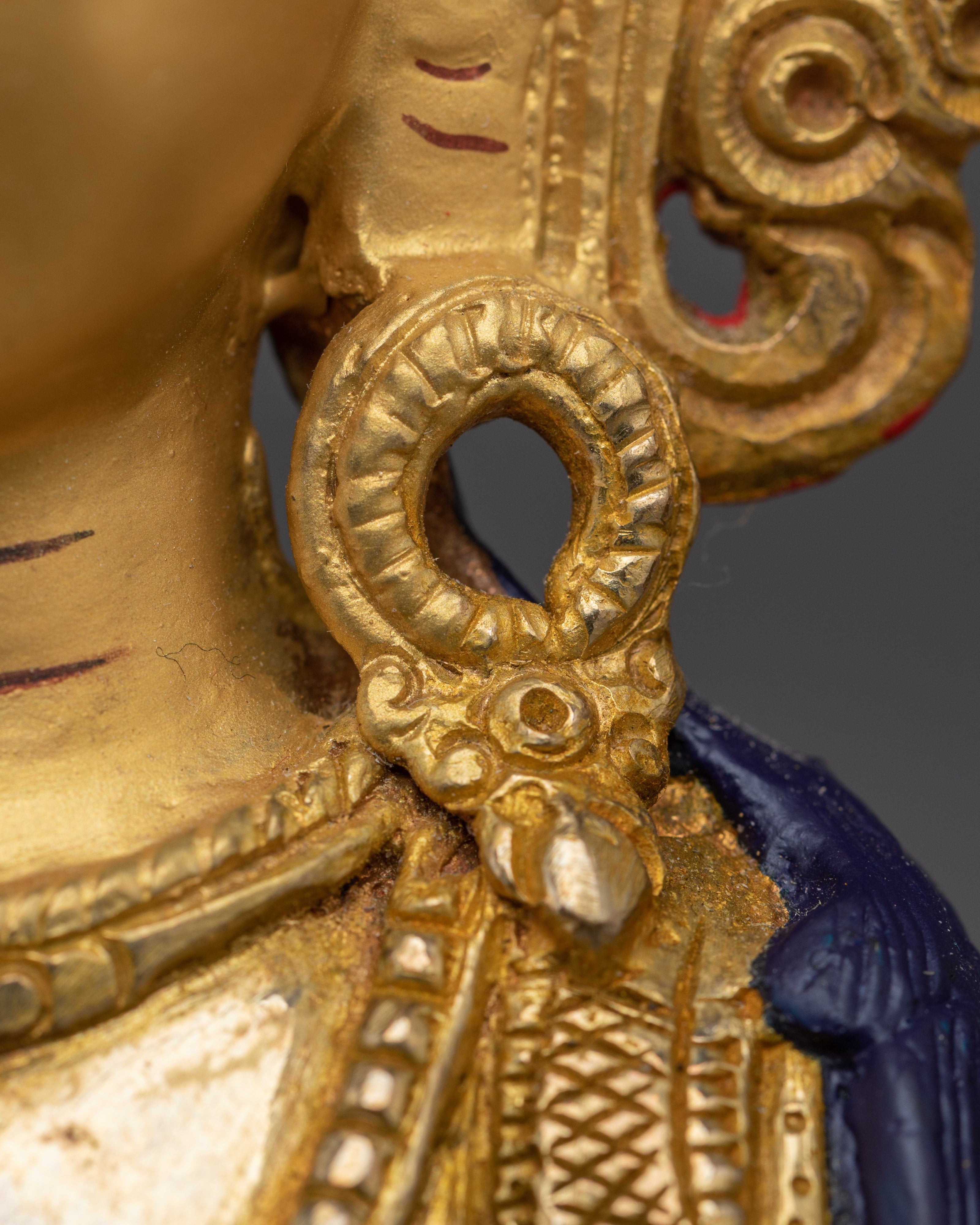 Four-Armed Chenresig Compassion Sculpture | Traditional Artwork