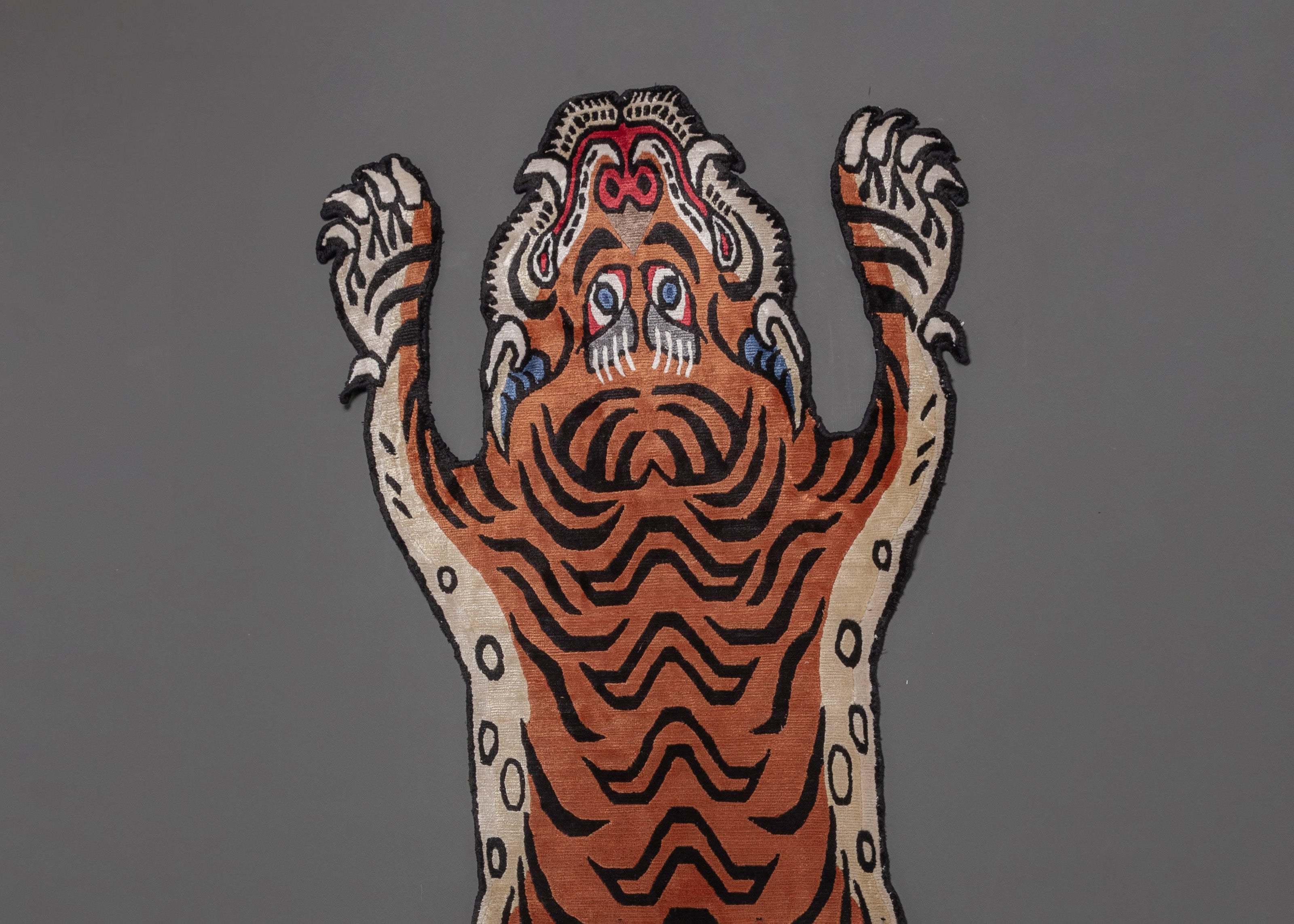 Handwoven Tiger Design Rug | For Home Decor
