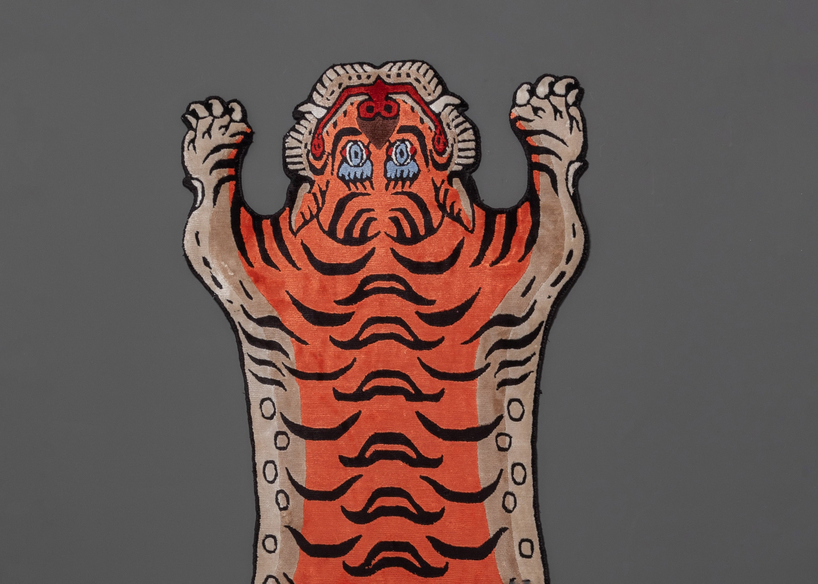 Tiger Skin Knotted Rug | Stylish Handcrafted Home Decor
