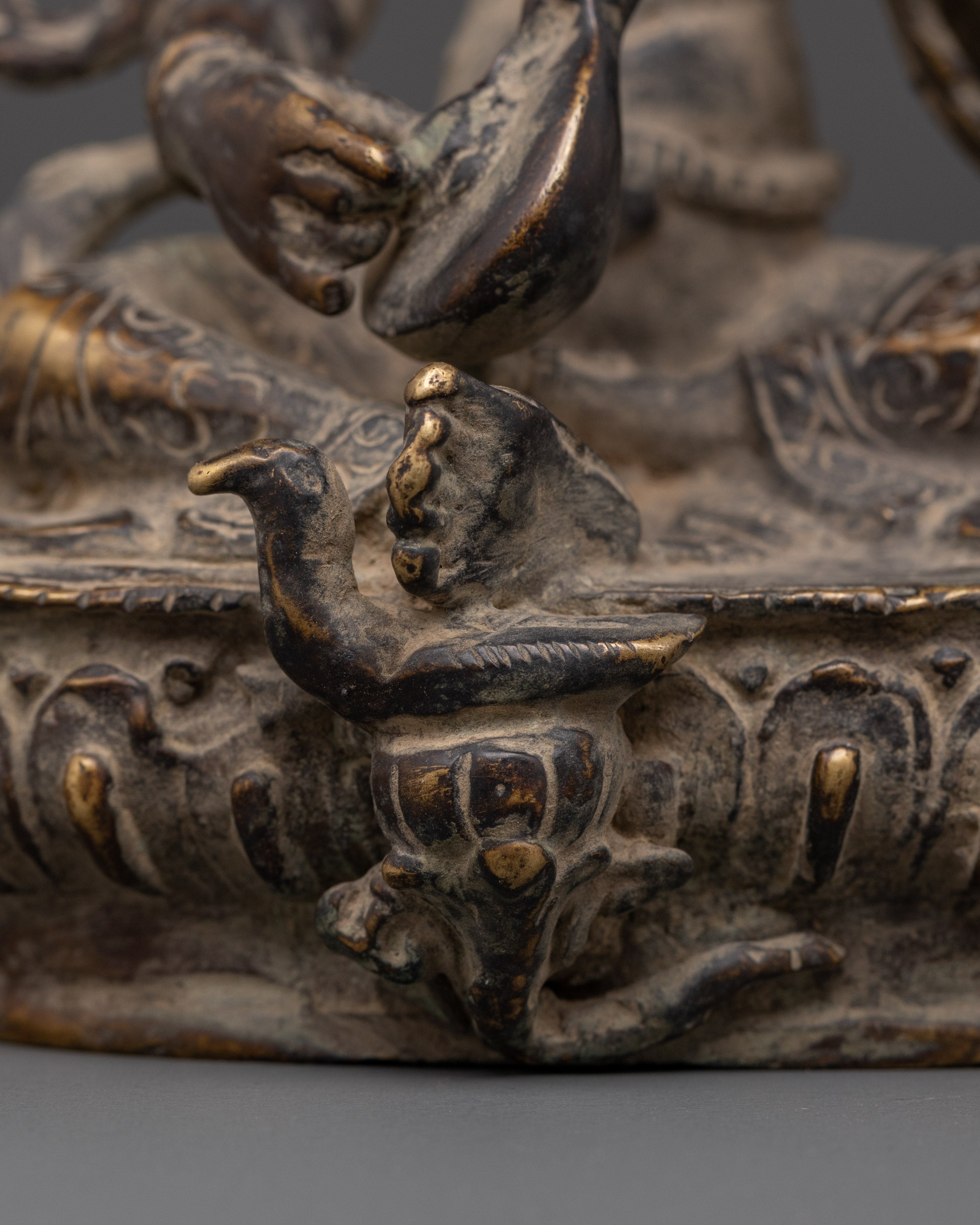 Saraswati Goddess of Wisdom | Spiritual Growth and Blessing