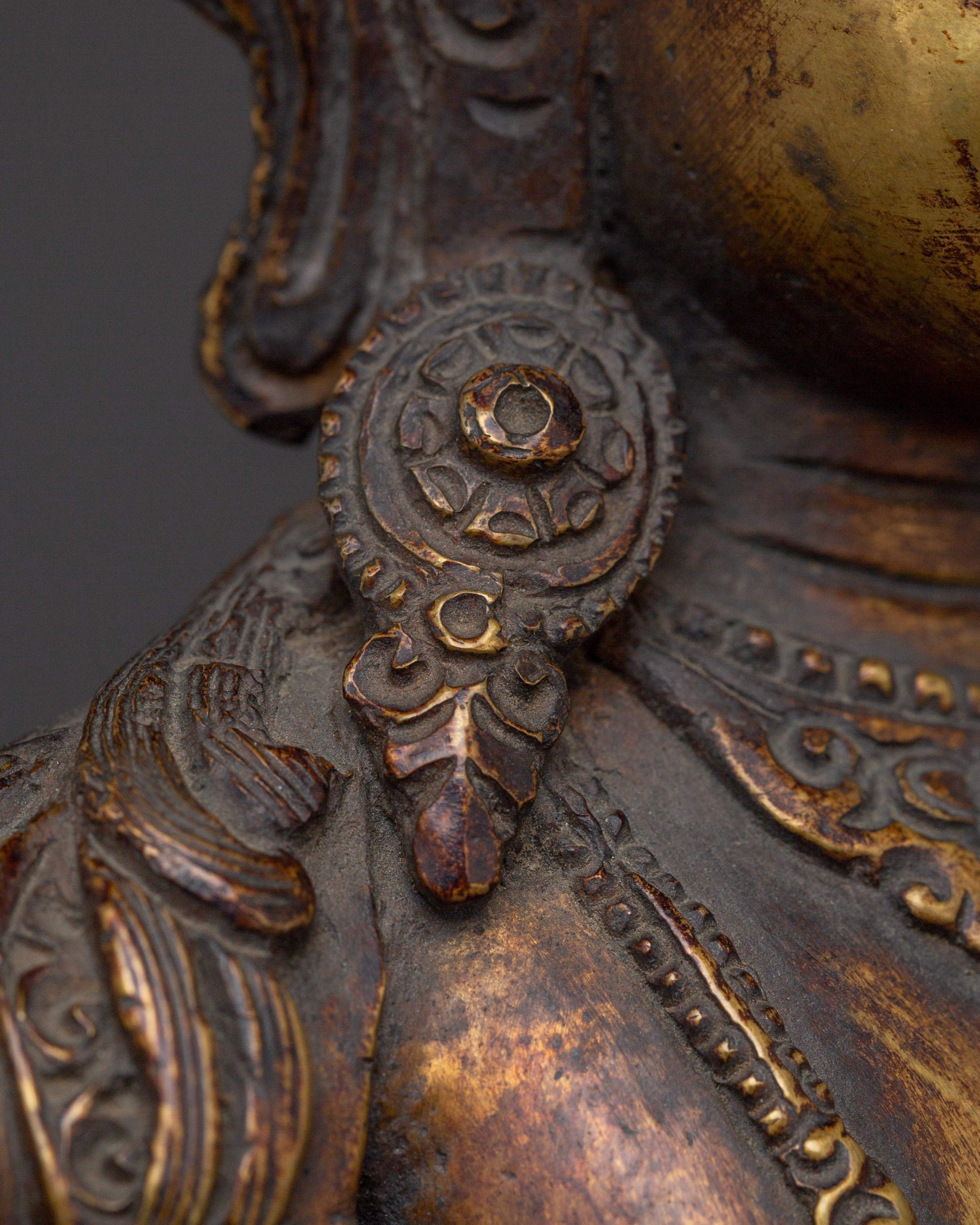 Ultimate Wisdom Bodhisattva Manjushri Statue | Spiritual Decor for Meditation