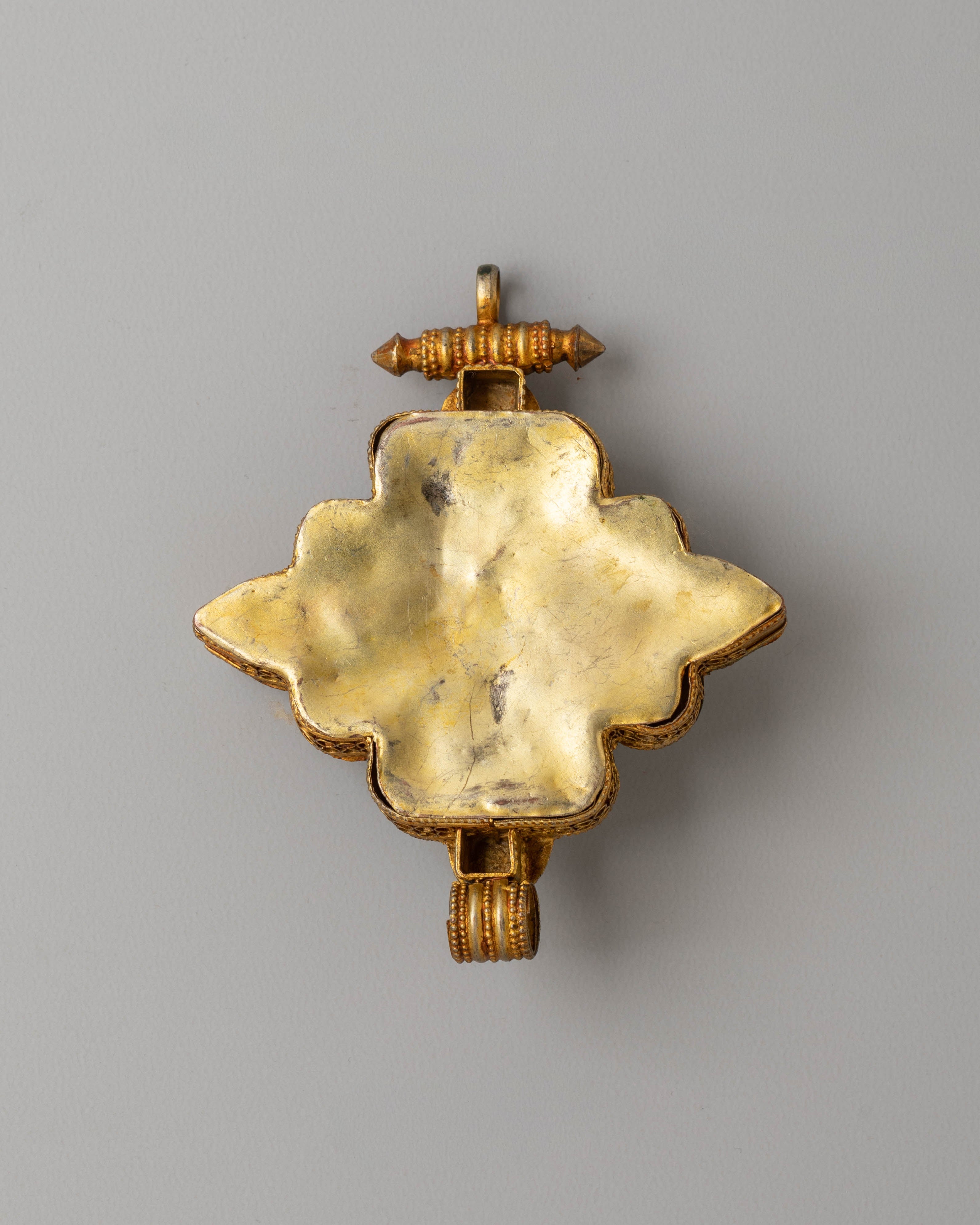 Bishwo Vajra Ghau Box Locket | Spiritual Jewelry for Protection