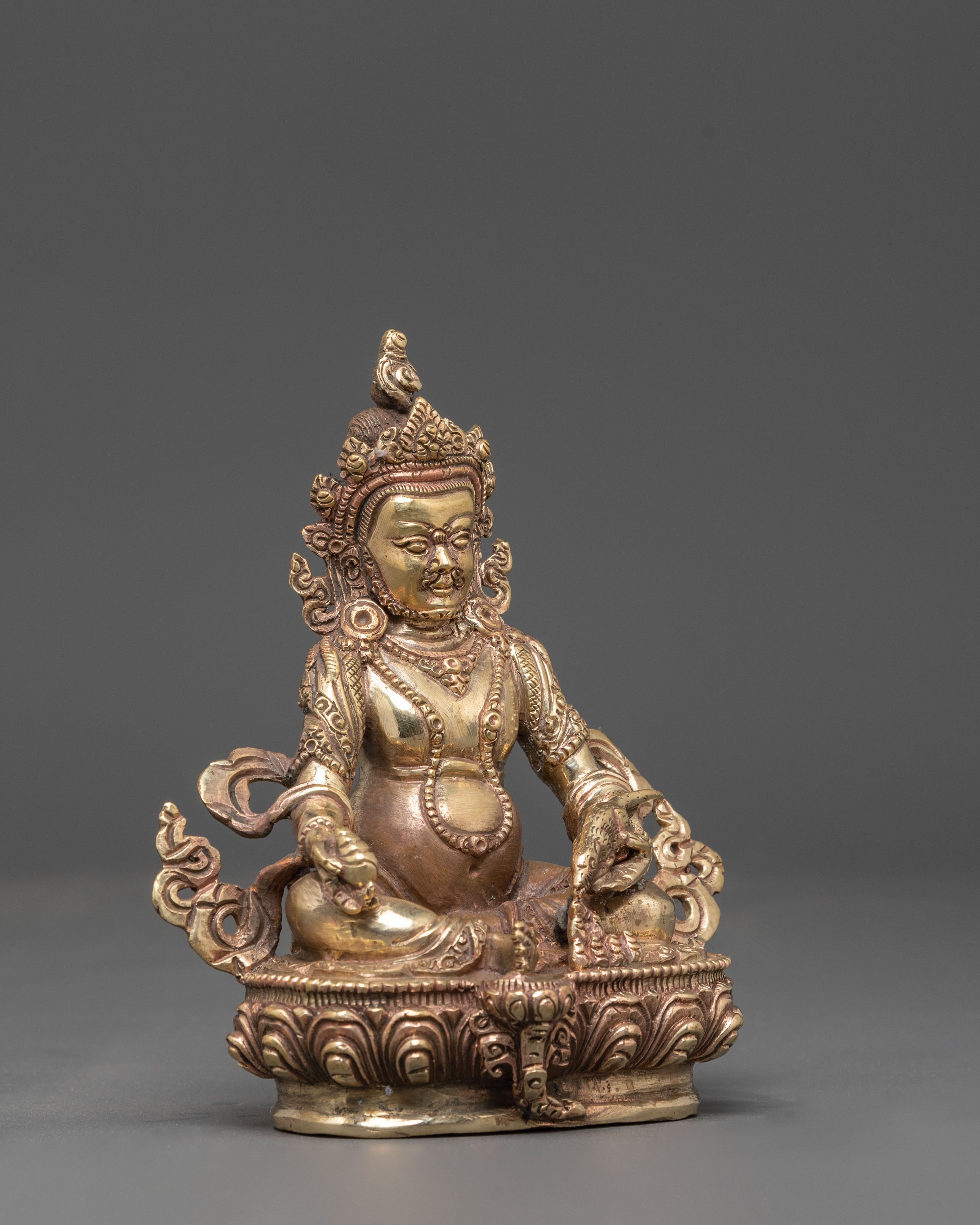 Sacred Statue of Dzambhala | Dzambhala Deity of Wealth and Prosperity