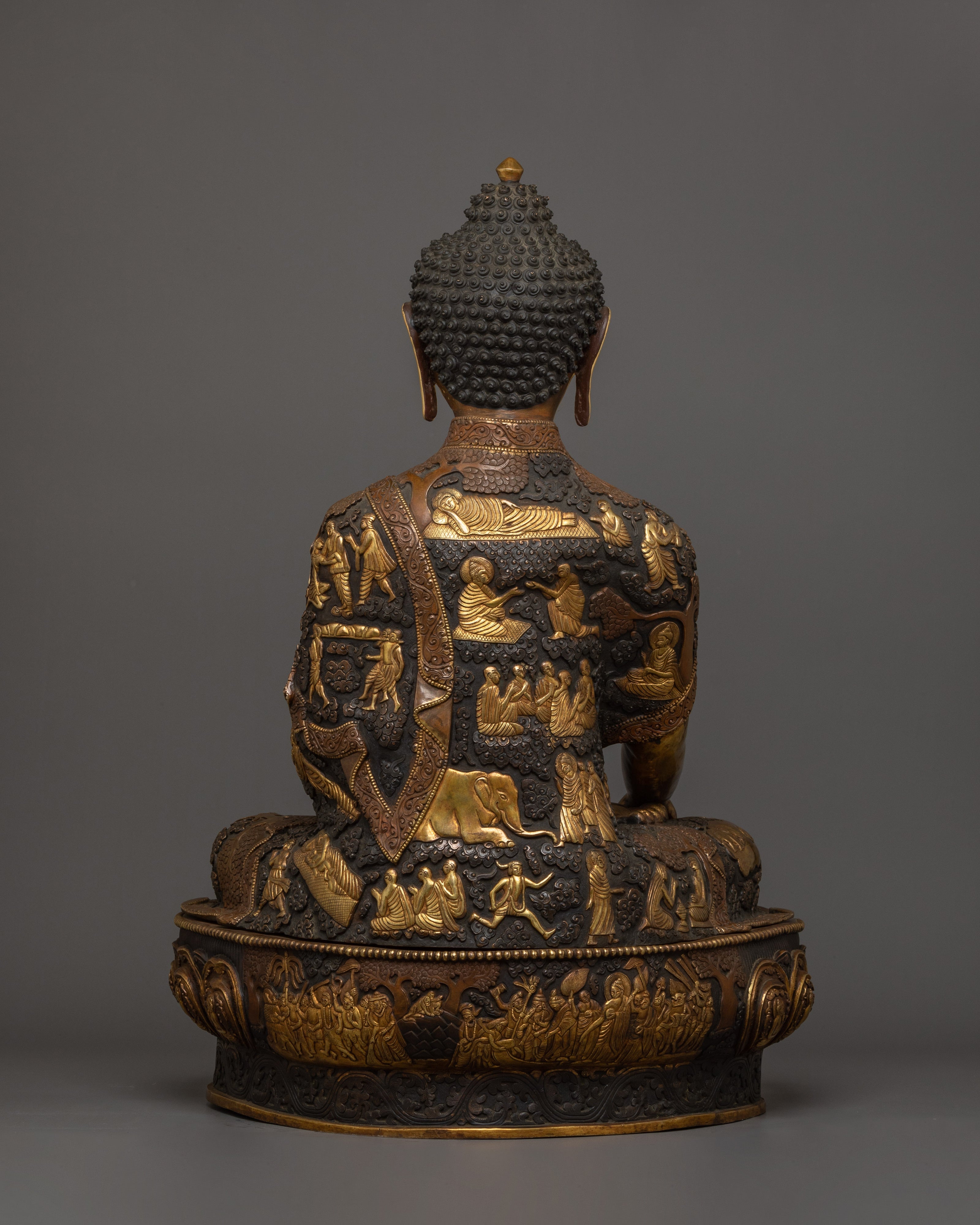 Himalayan Statue of Gautama Buddha| Full of Compassion