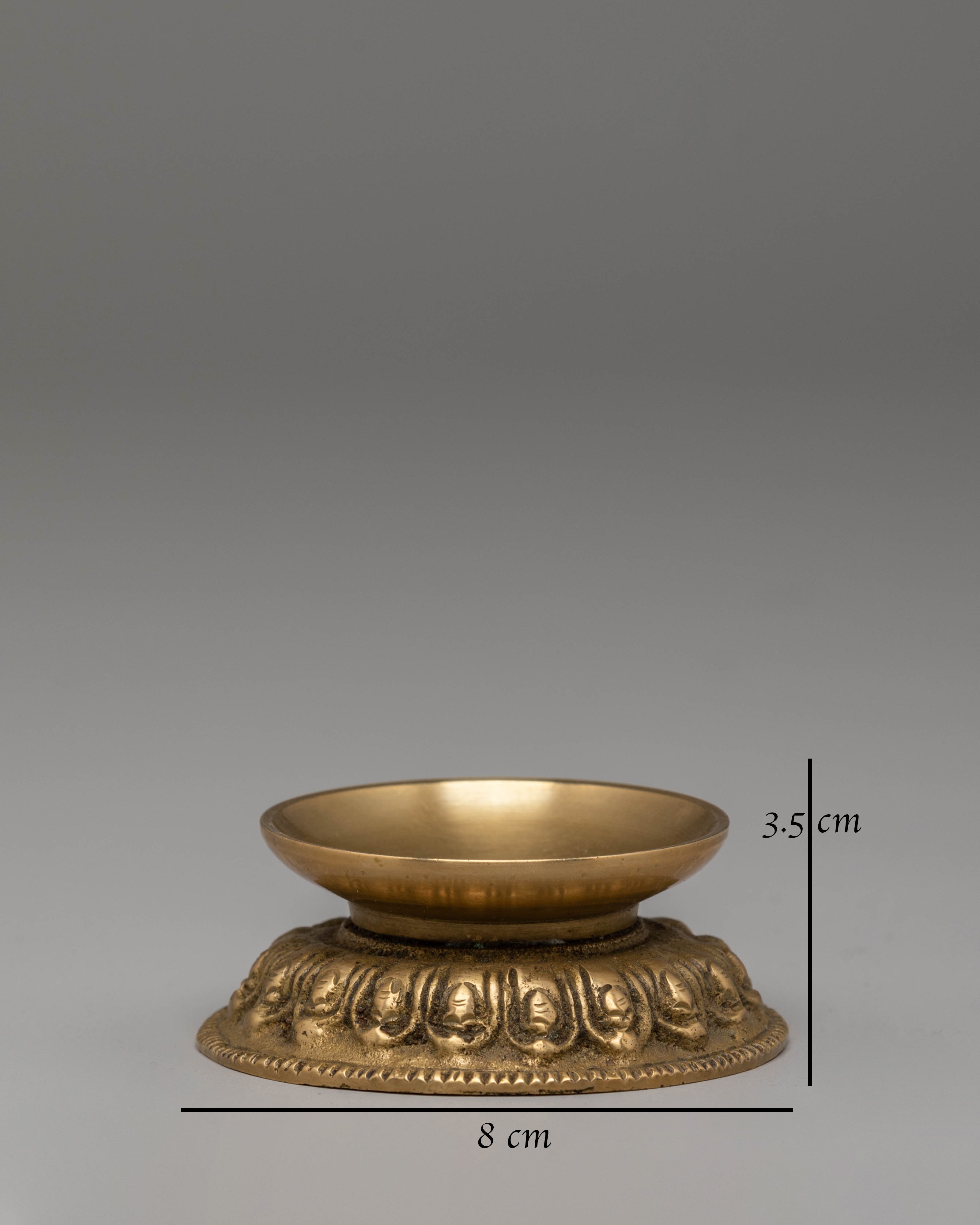 Oil Lamp for Altar Decor | Brass Lamp for Rituals