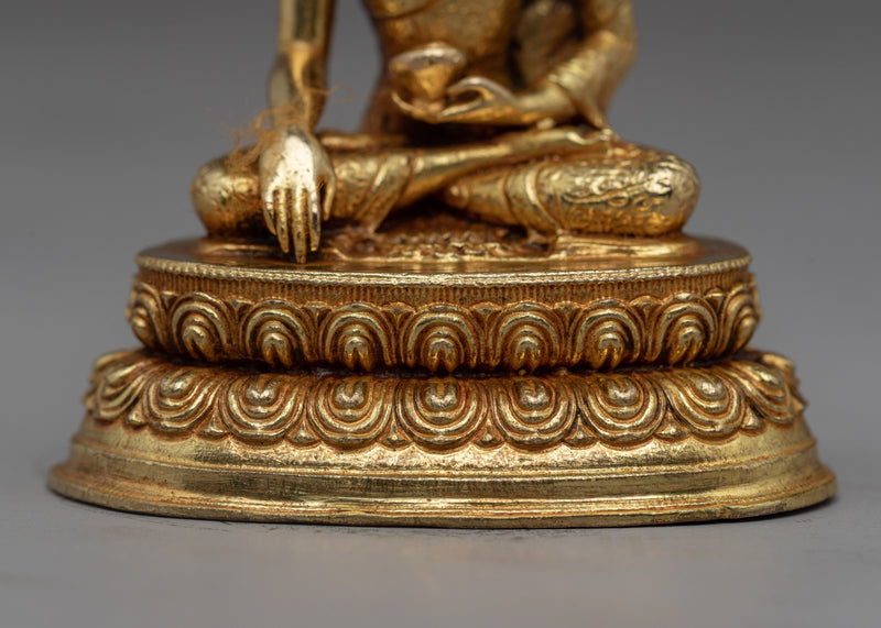 Discover the Compact Shakyamuni Buddha Statue | A Tiny Portal to Serenity