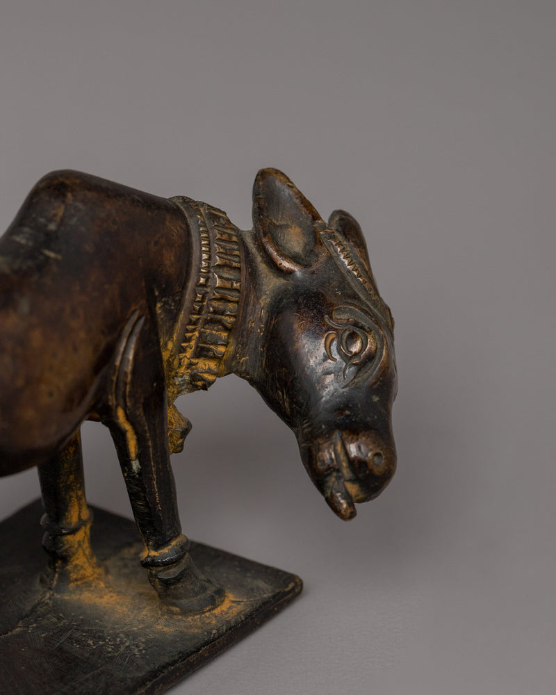 Decorative Bull Statue | Symbol of Strength, Resilience, and Determination