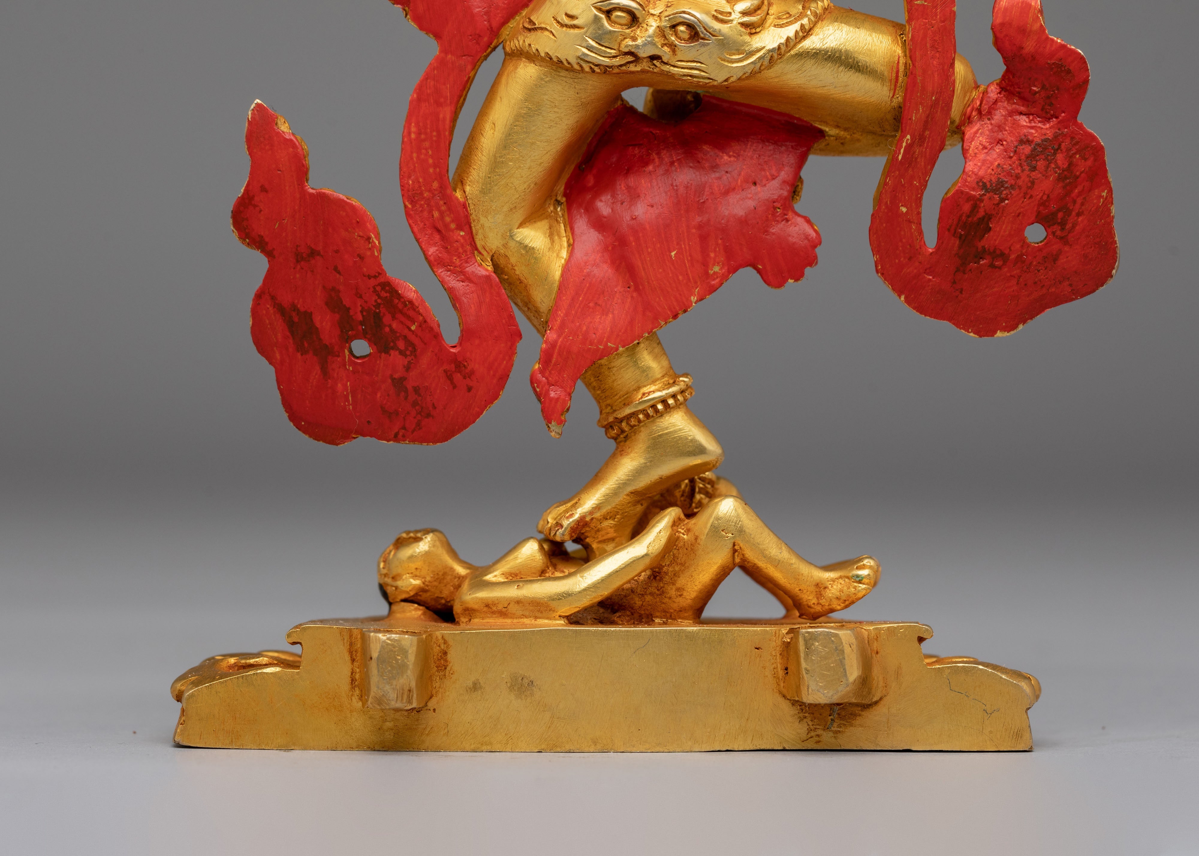 Handmade Buddhist Simhamukha Statue | Tibetan Goddess Sculpture