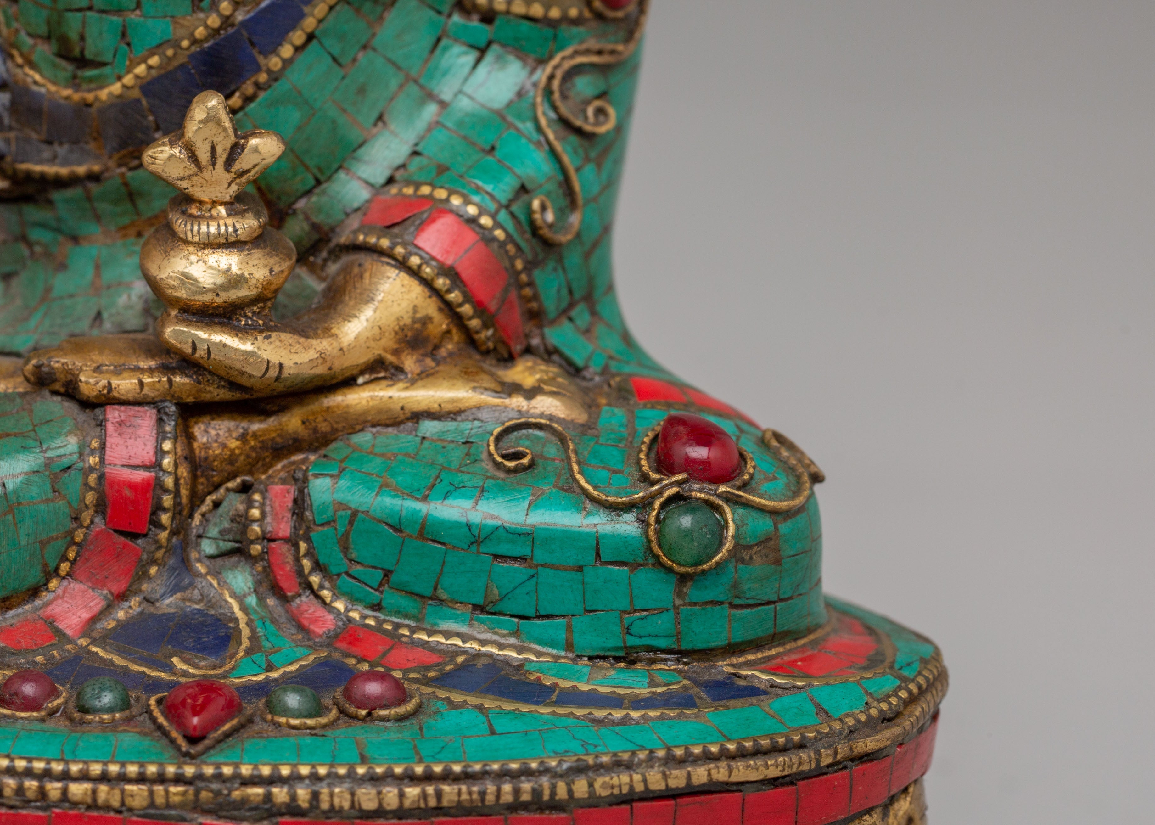 Traditional Medicine Buddha Deity Statue | Healing Symbolism