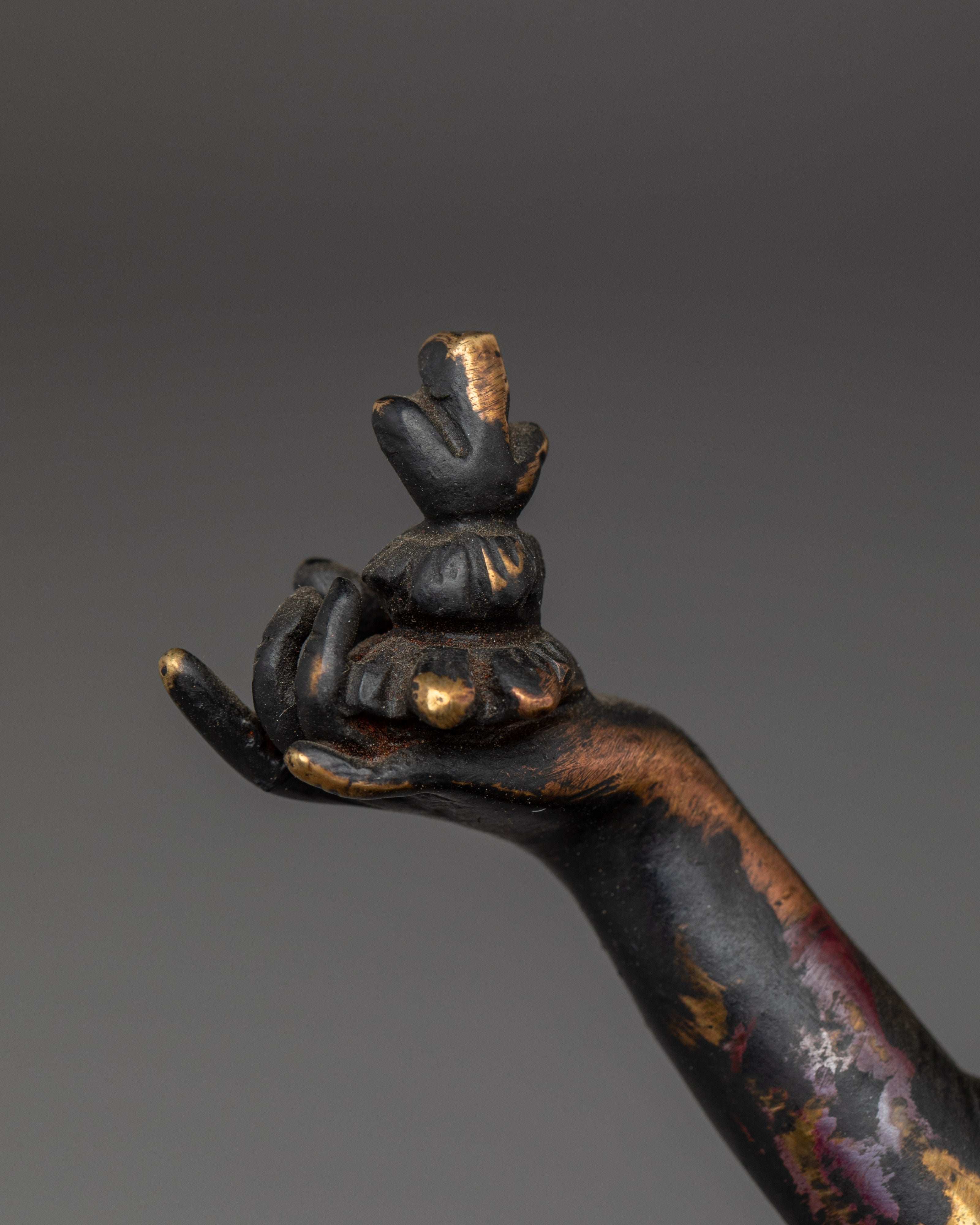 Handmade Tranquil Buddha Statue | Antique Finish Copper Meditation Sculpture