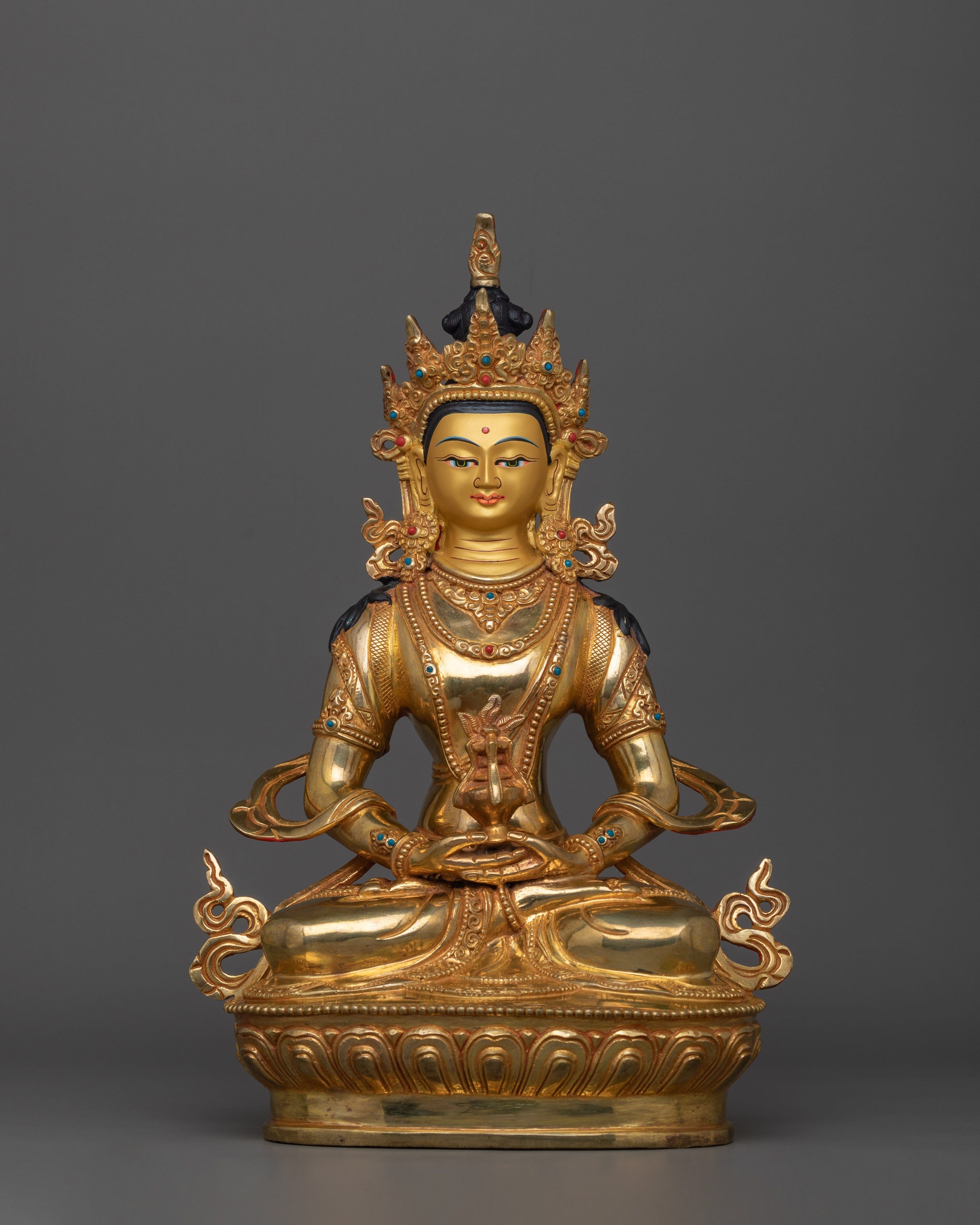handmade-figurine-of-amitayus