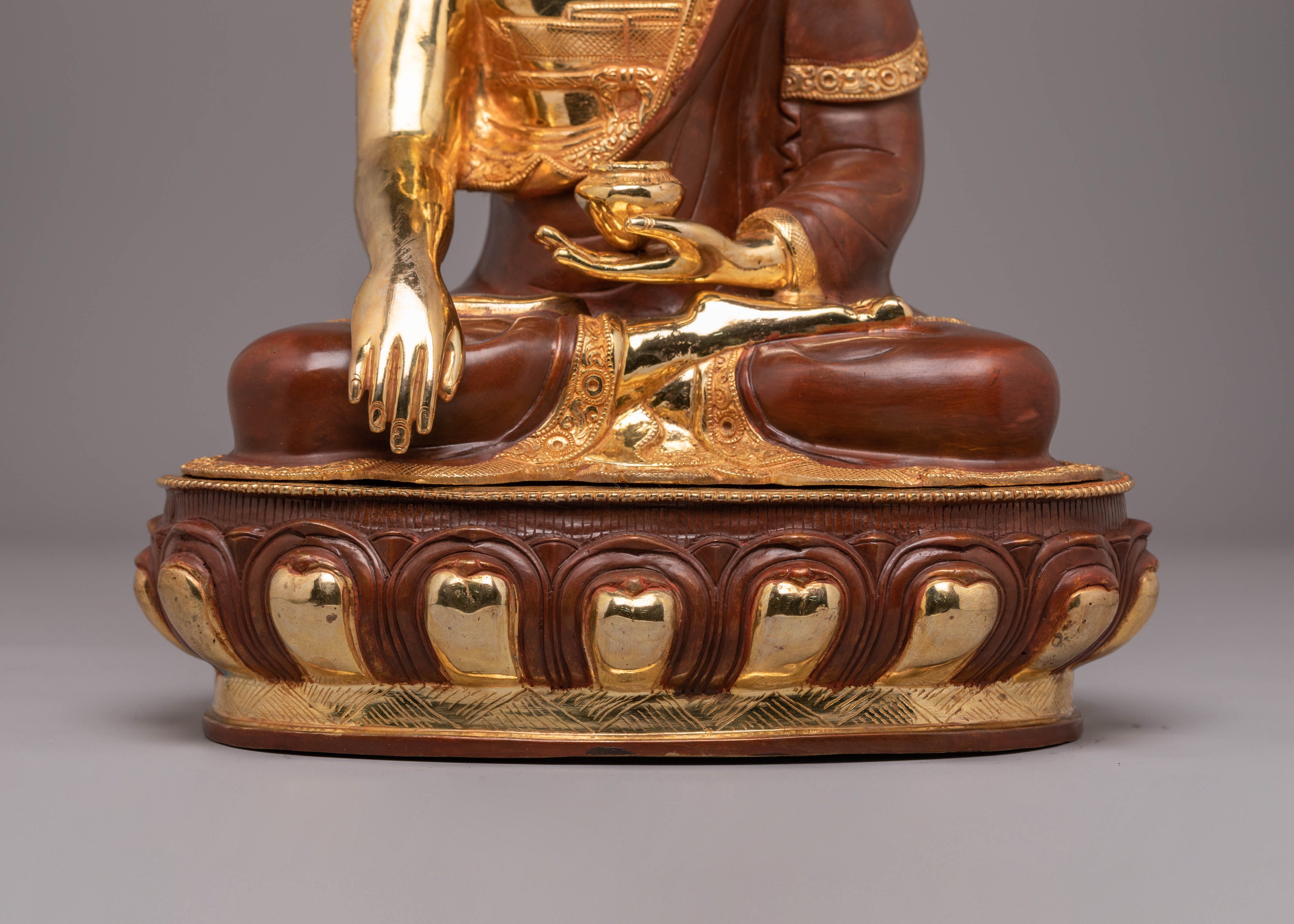 Tibetan Statue of Shakyamuni Buddha | Symbol of Enlightenment