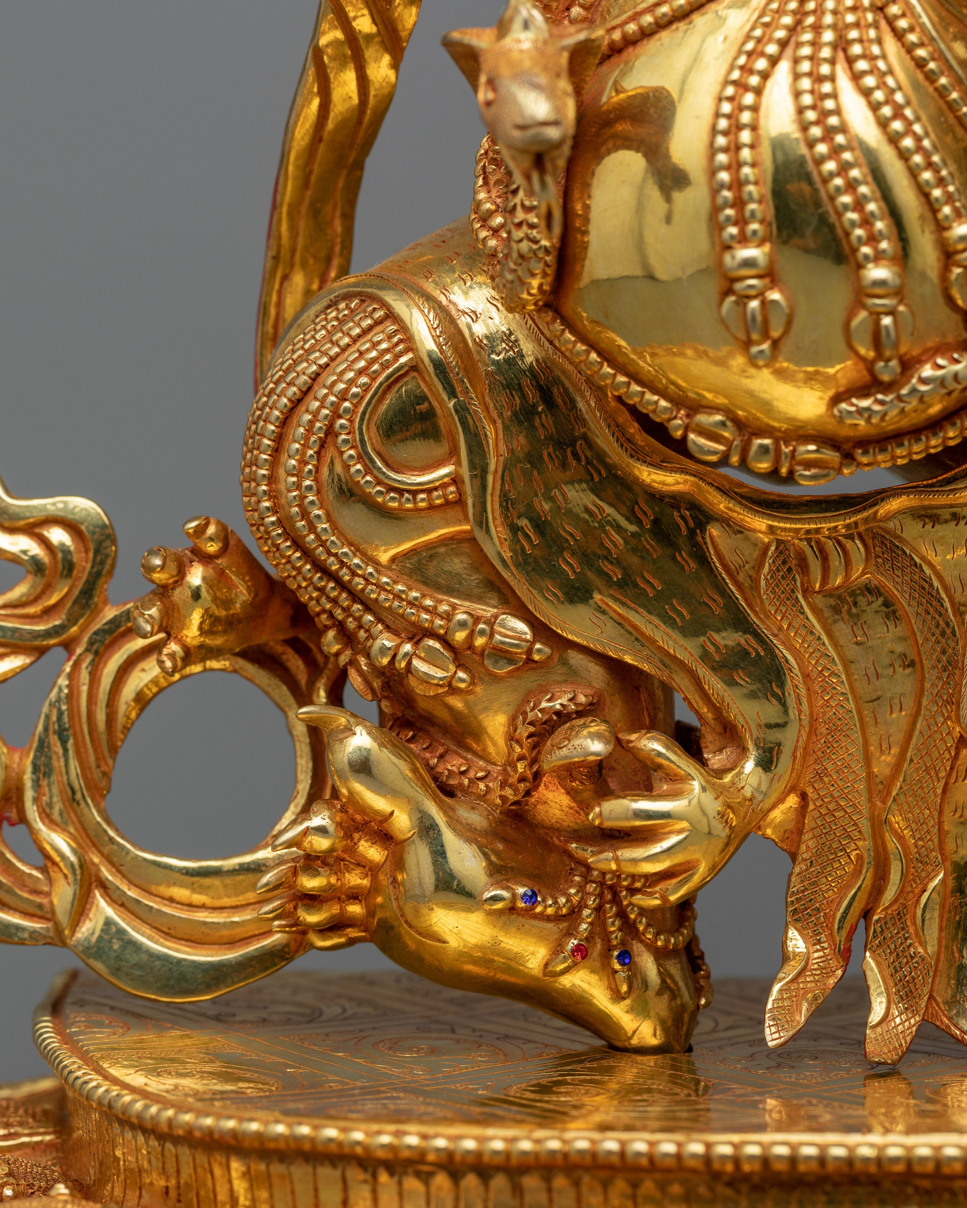 Divine Chana Dorji Buddha Statue | Vajrapani Unleash Divine Majesty