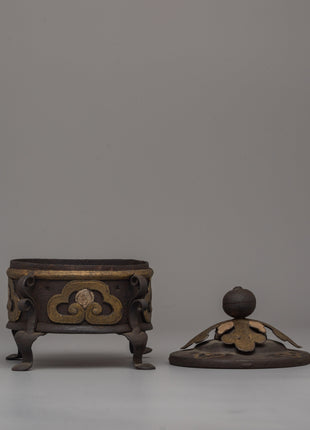 Handcrafted Iron Incense Burner | Ideal for Rituals and Relaxation