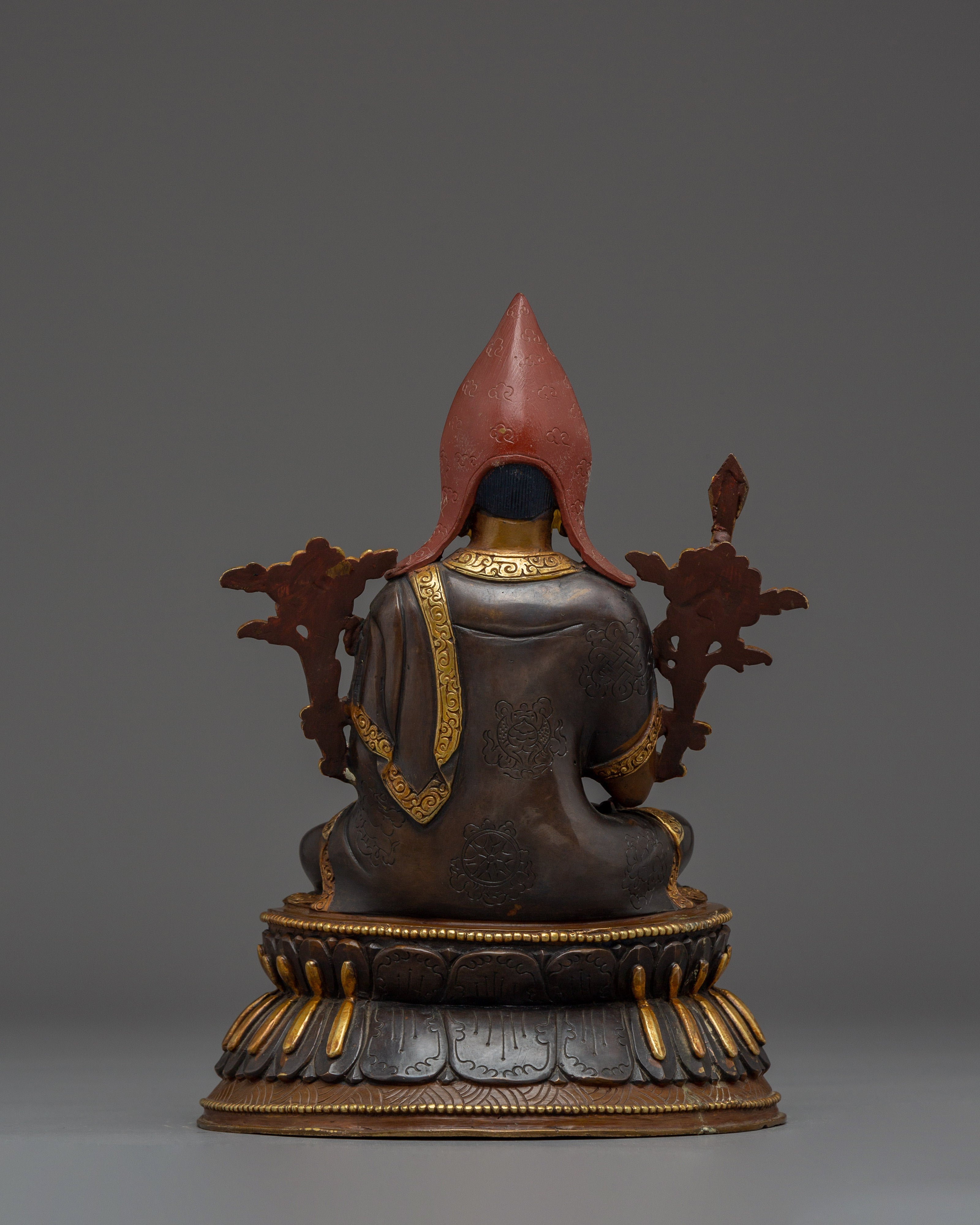 Handcrafted Tsongkhapa Statue | Tibetan Buddhist Sculpture for Meditation