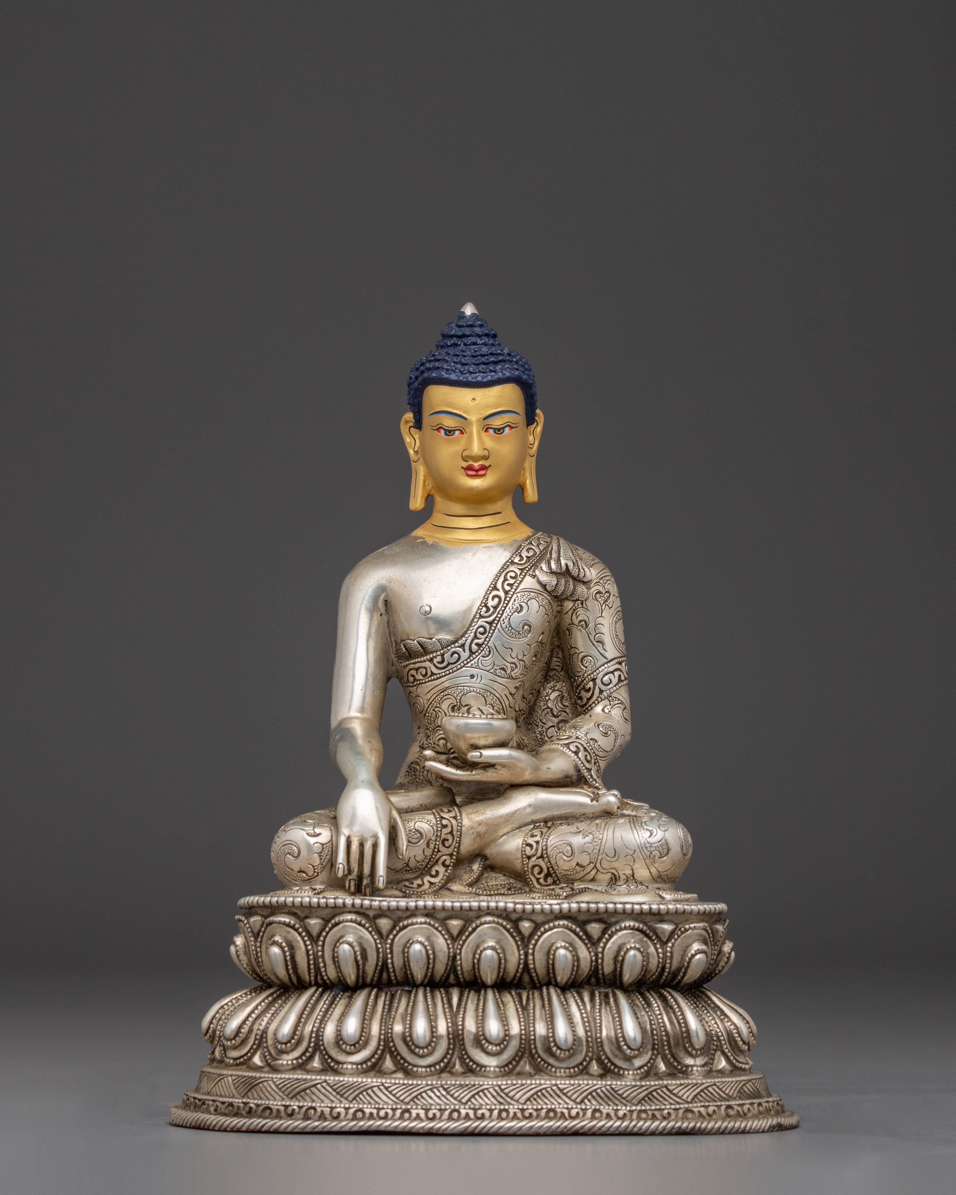 Silver Gautama Buddha Statue | Sage of the Shakyas