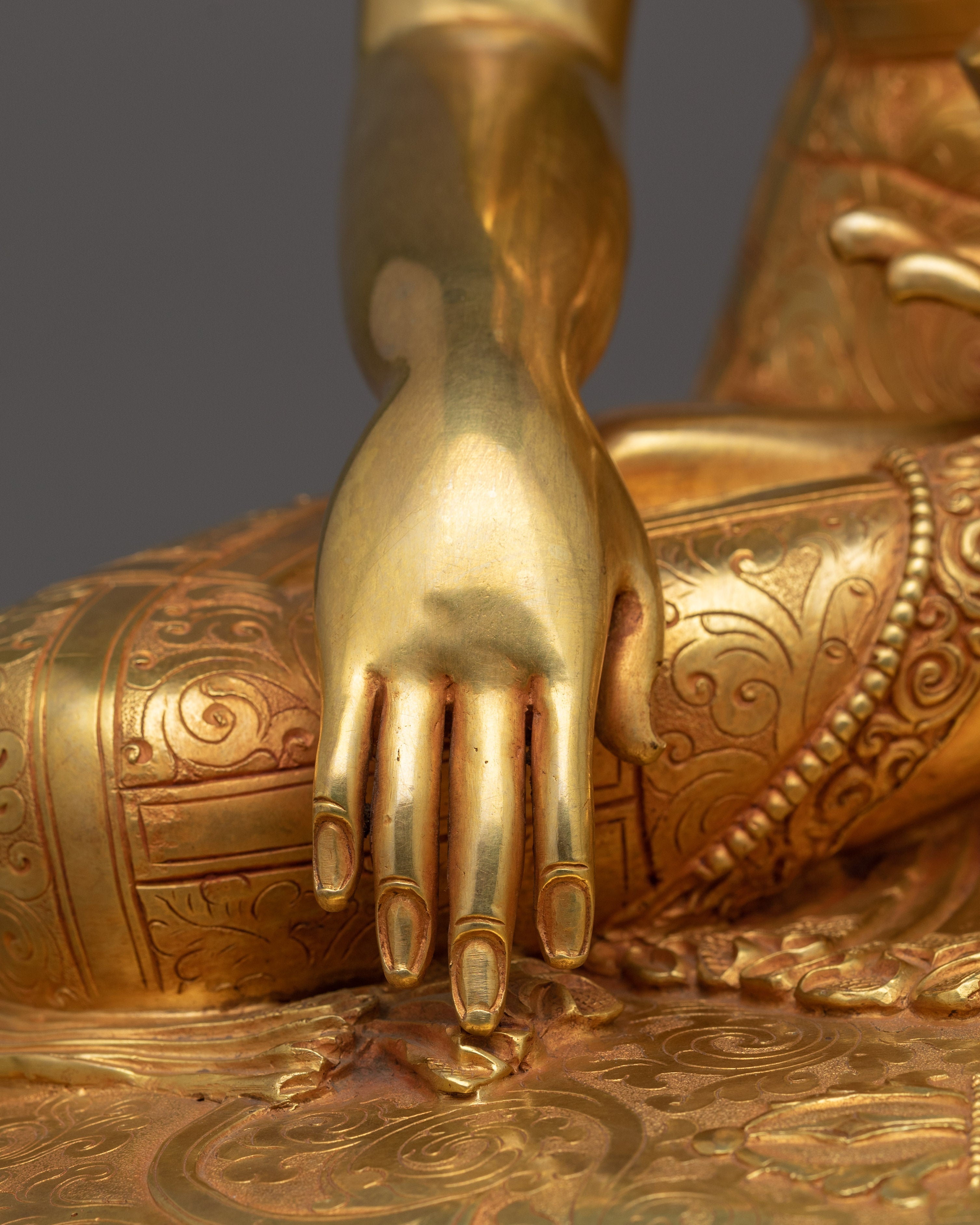 Handmade Figurine of Enlightened Buddha Shakyamuni | The Buddha of Wisdom