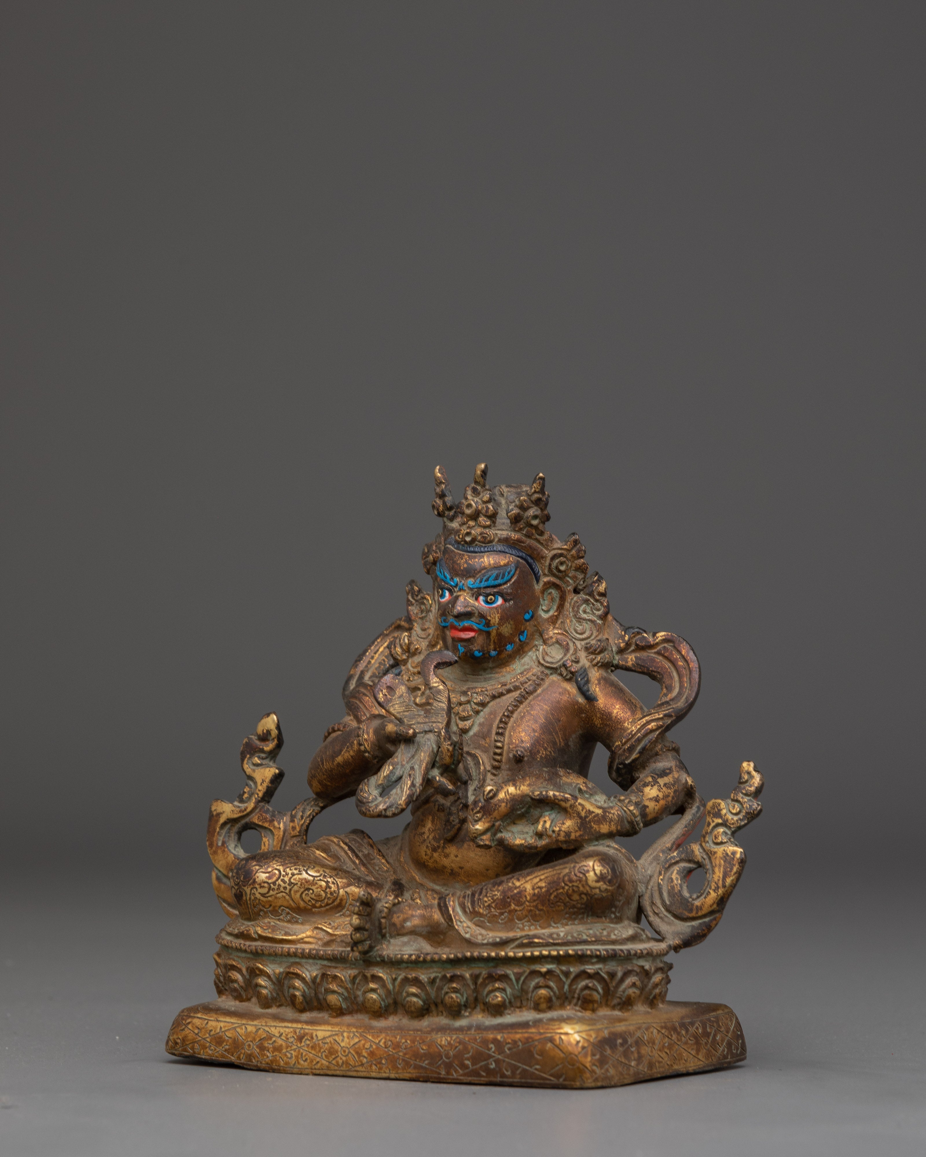Buddhist Statue of Dzambhala | Symbol of Prosperity