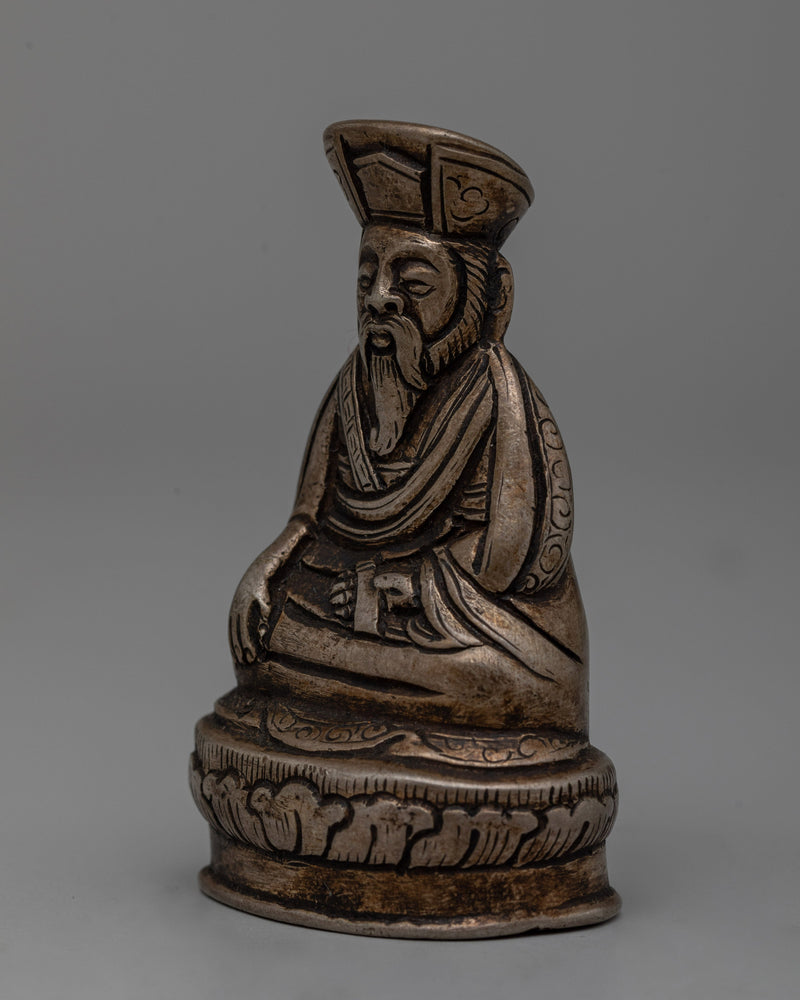 Shabdrung Ngawang Namgyal Statue | Iconic Bhutanese Spiritual Leader