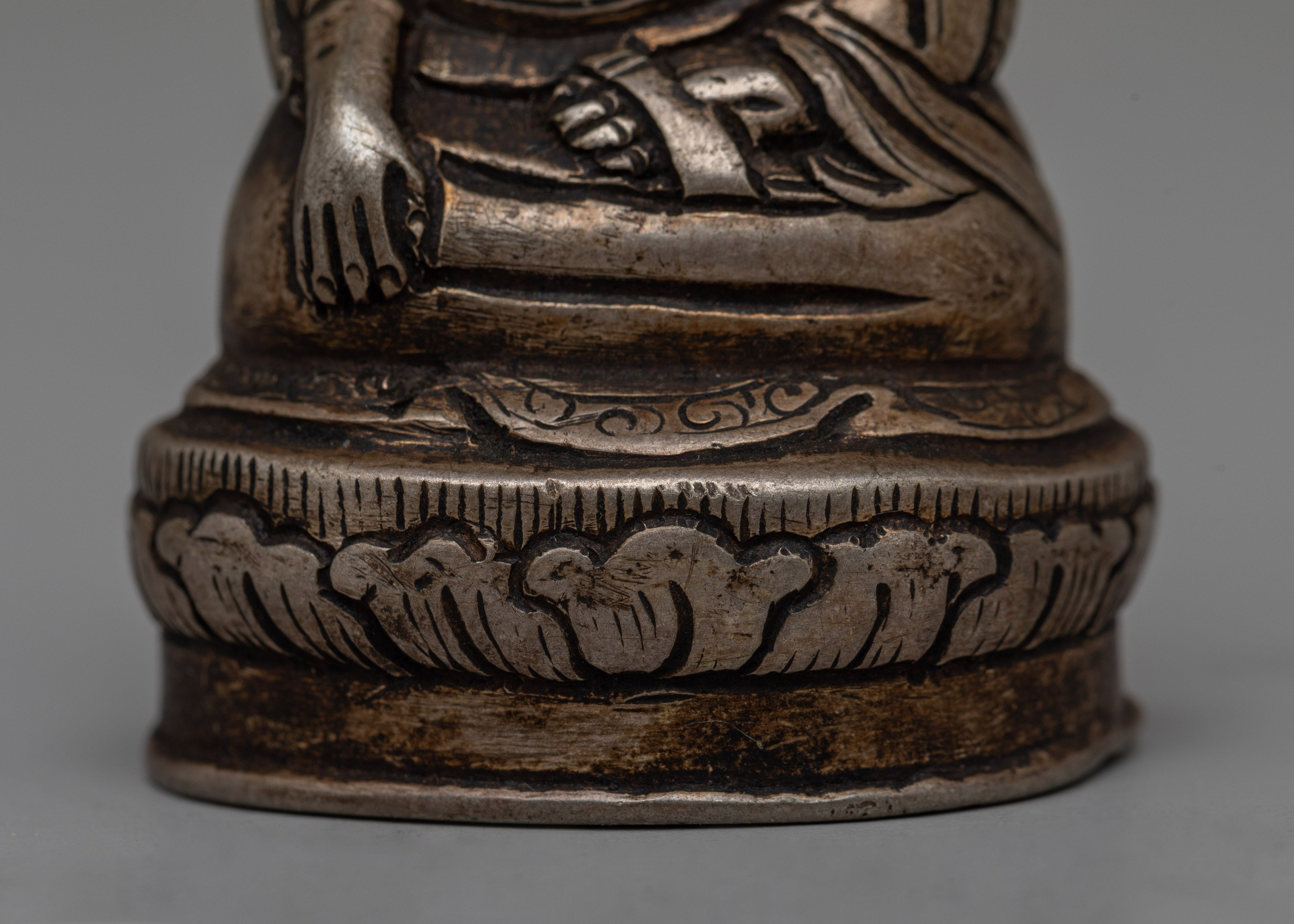 Shabdrung Ngawang Namgyal Statue | Iconic Bhutanese Spiritual Leader
