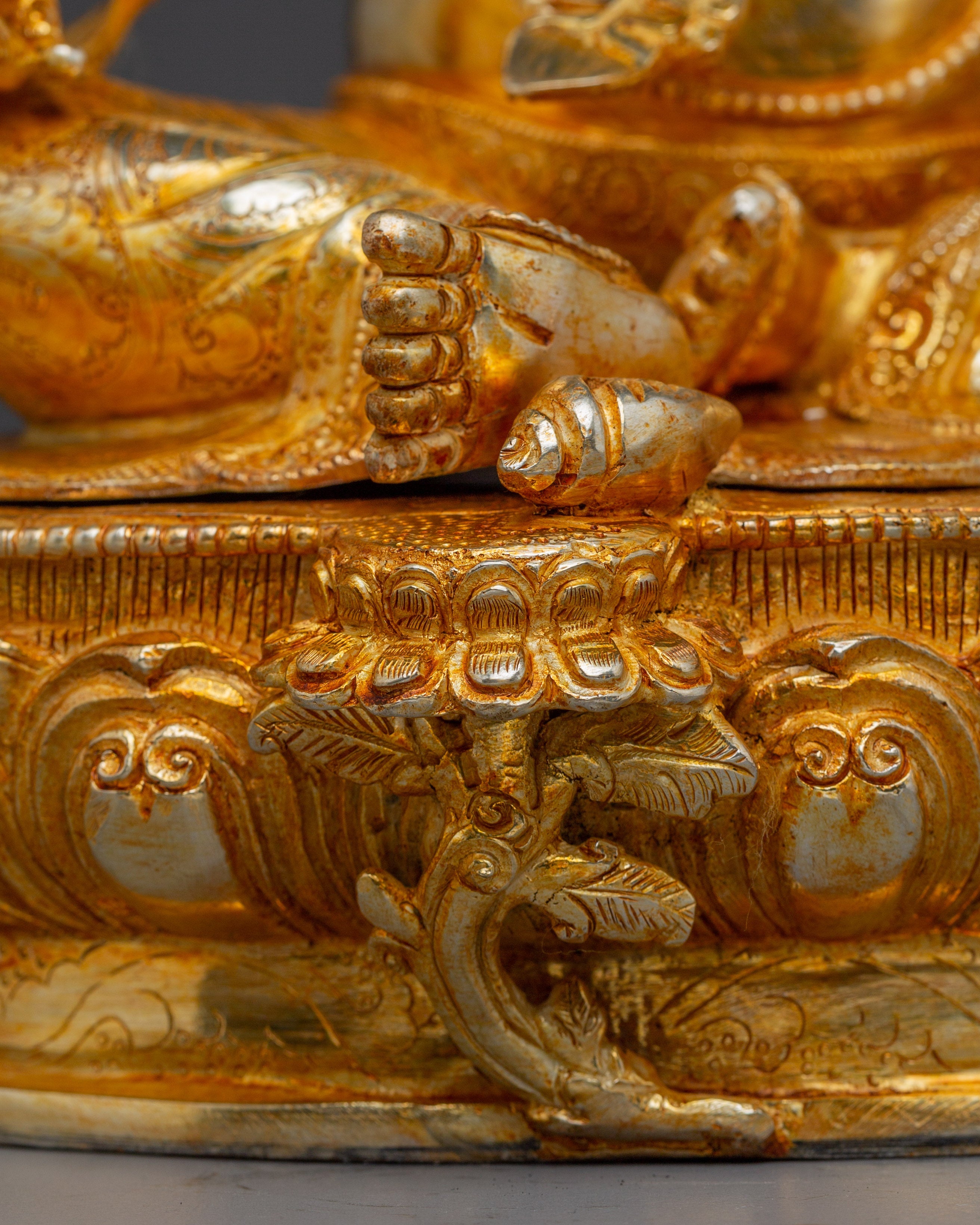 Mightly Wealth Deity Dzambhala Statue | Guardian of Prosperity