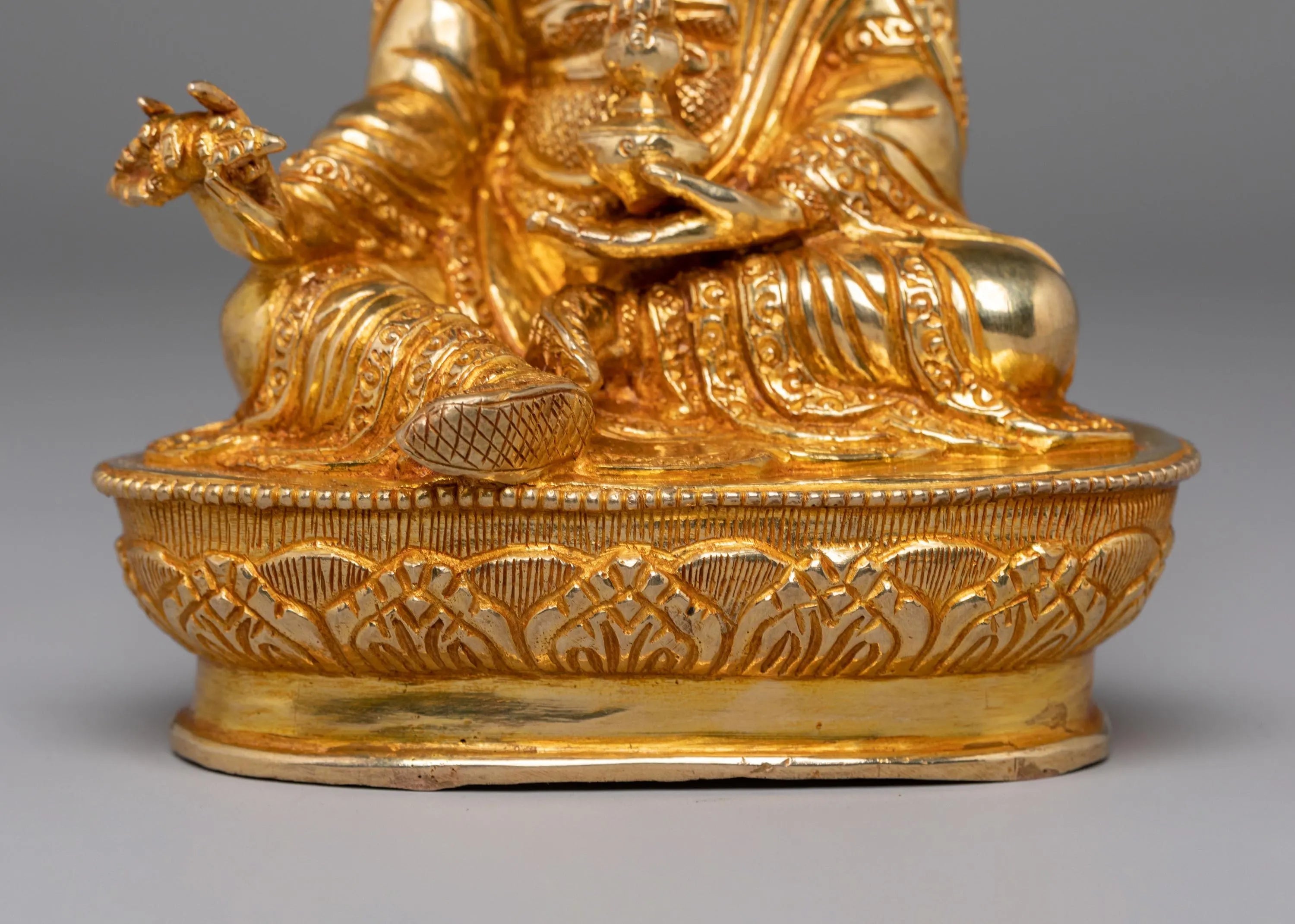 Vajrayana Master Guru Padmasambhava Statue | Sacred Guru Rinpoche Art