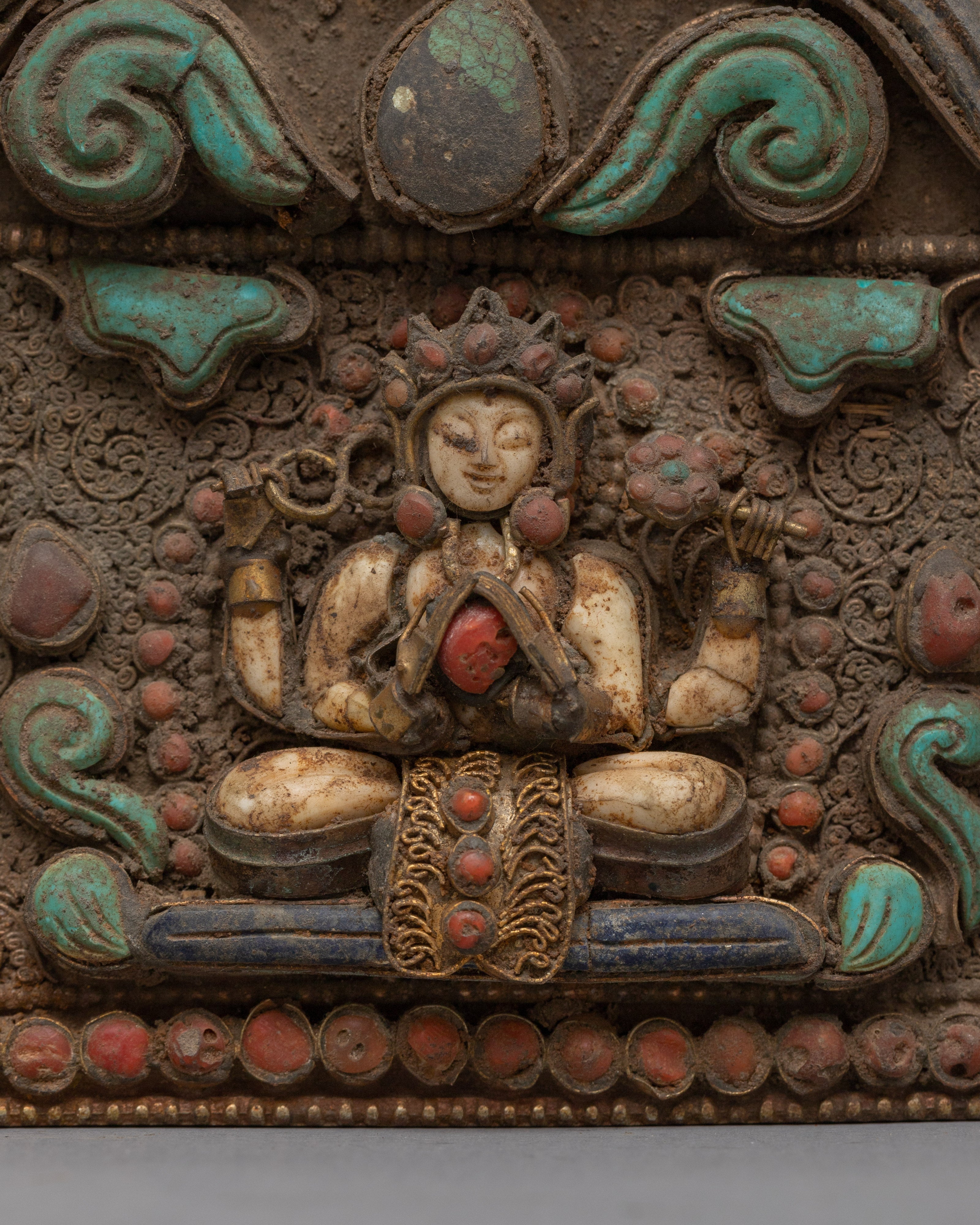 Chenrezig Ghau Box with Turquoise and Coral | Tibetan Amulet Box