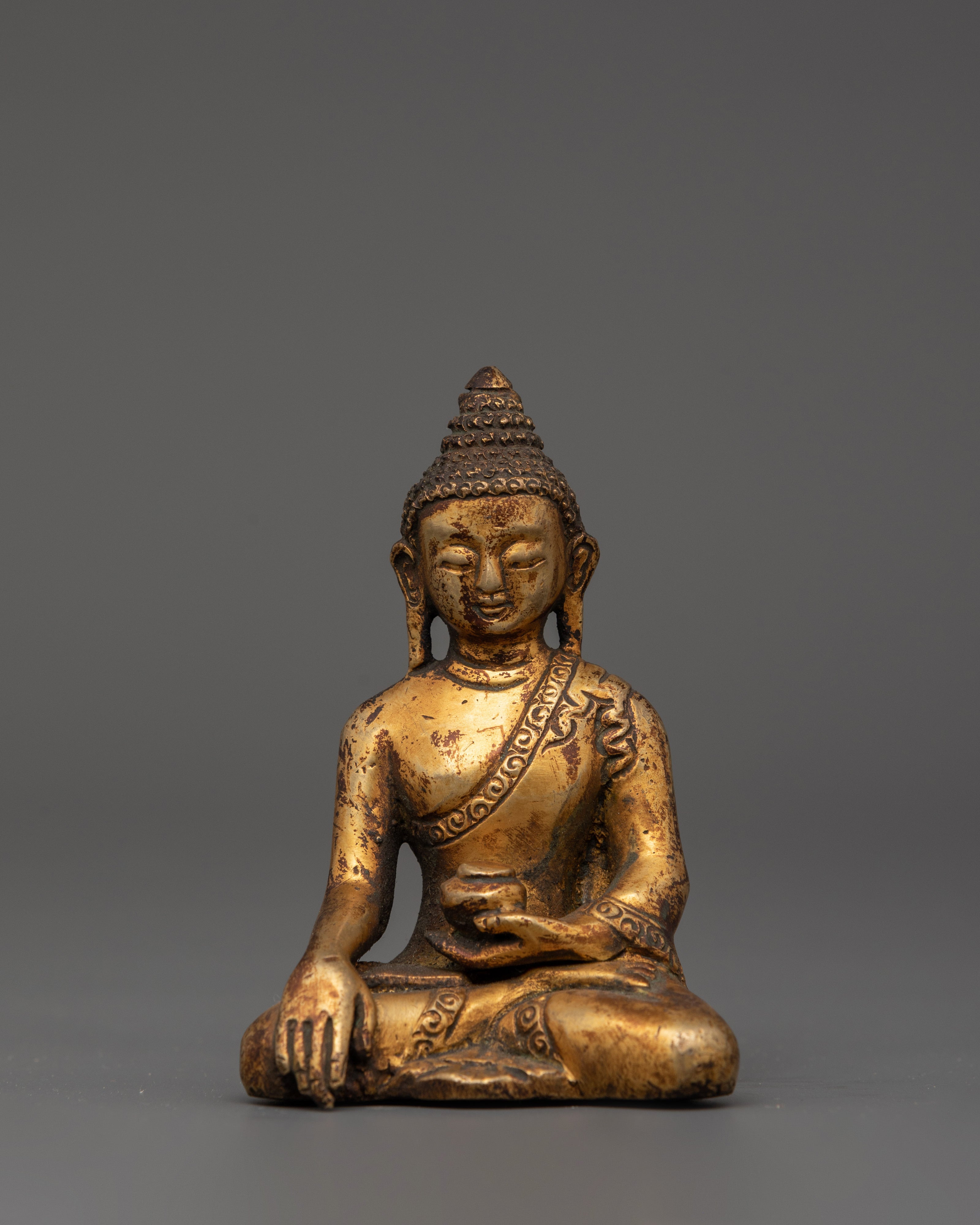 shakyamuni-buddha-enlightenment-and-wisdom-statue