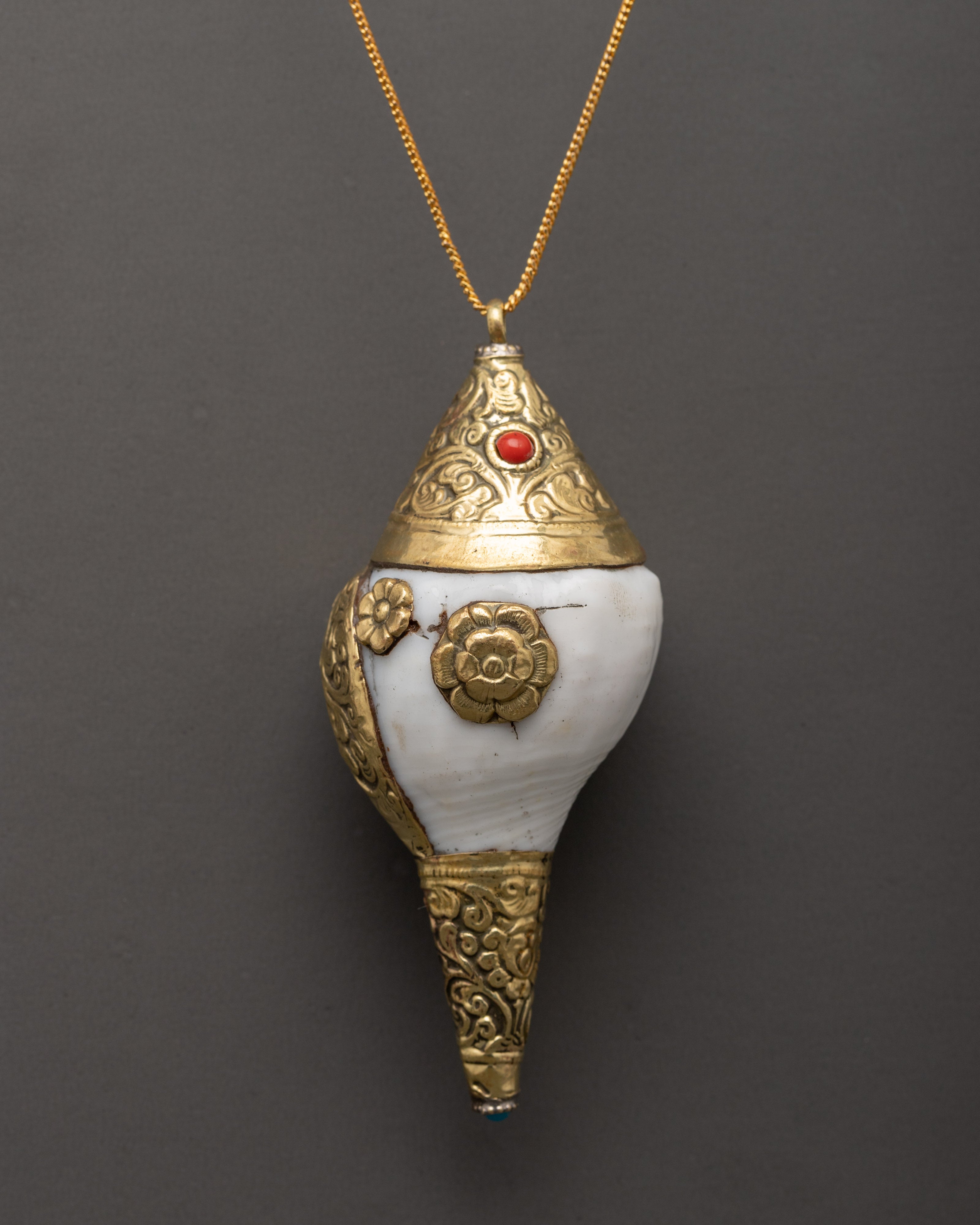 Conch Shell Gold Plated Locket | Spiritual Pendant for Meditation and