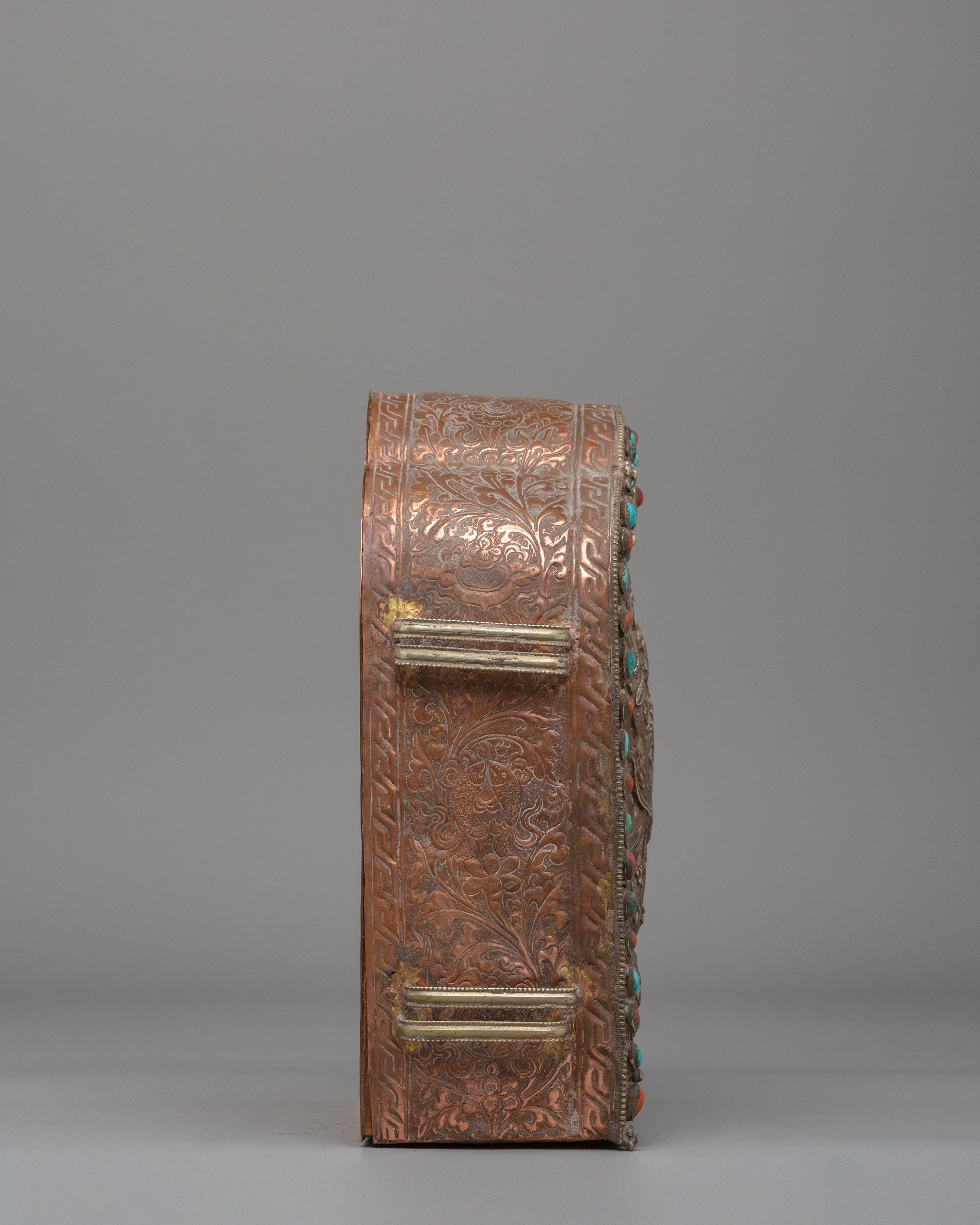 Handmade Traditional Chitipati Ghau Box | Ritual Offering Box