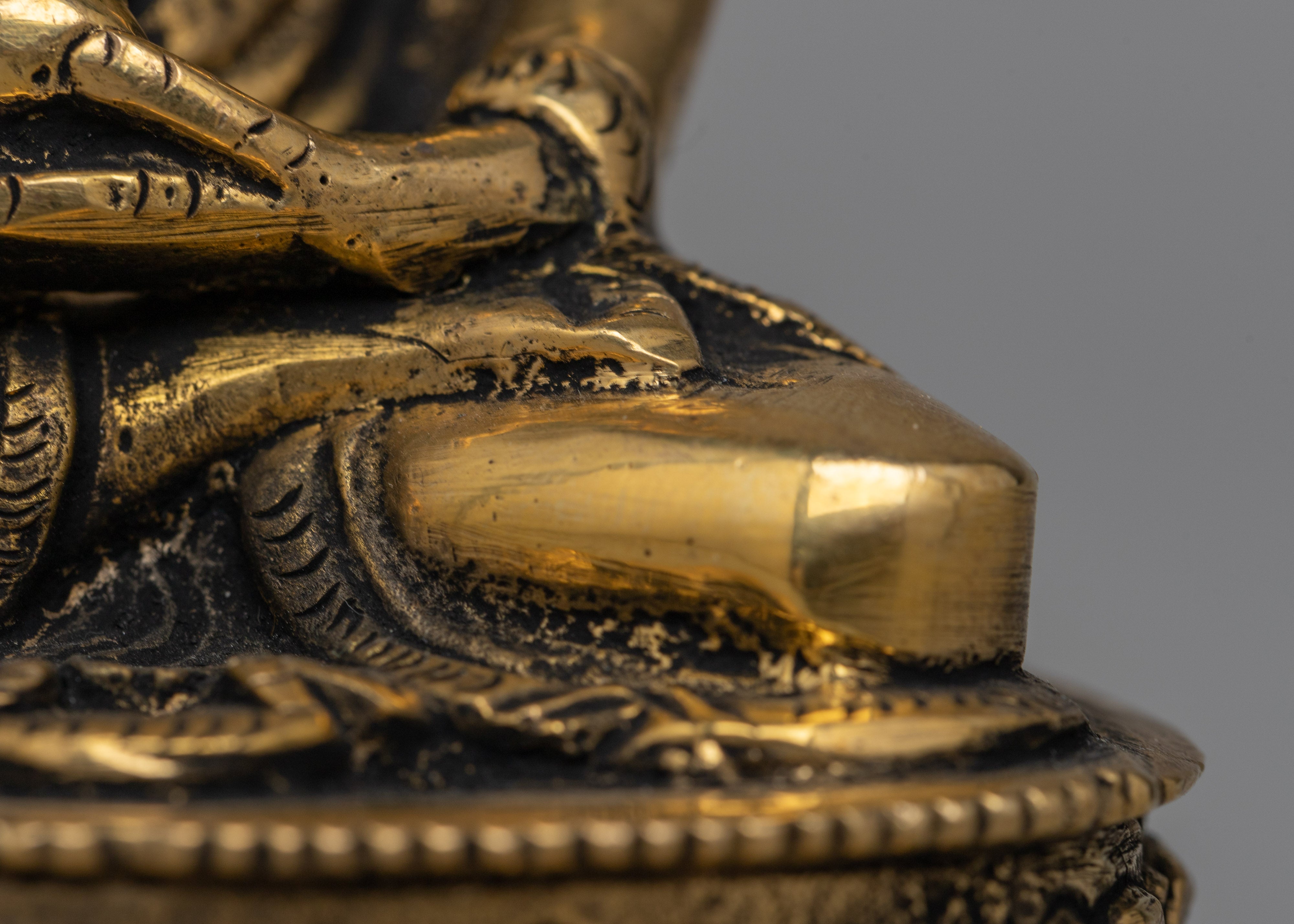 Shakyamuni Buddha Brass Statue | Traditional Buddhist Decor