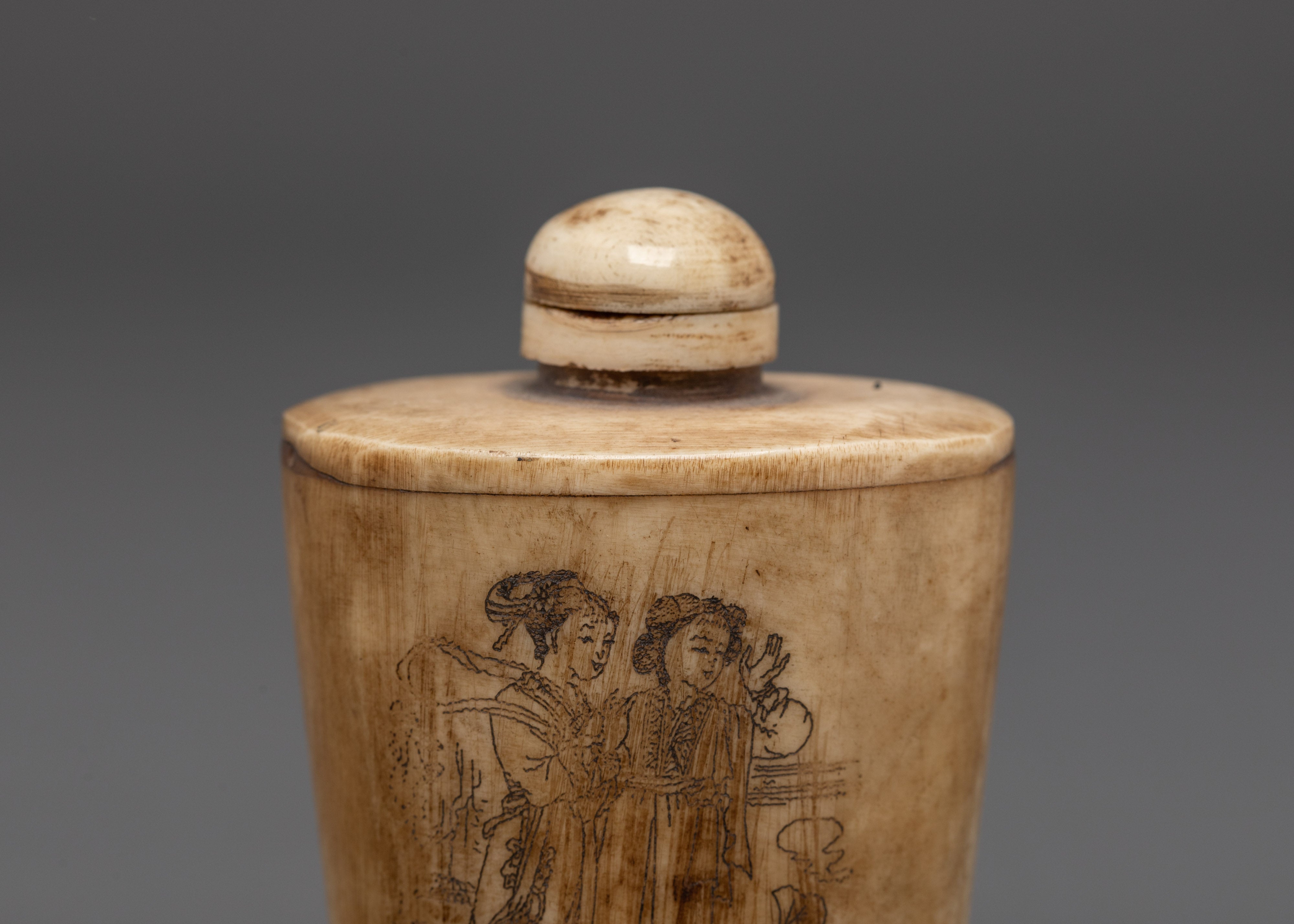 Ethically Sourced Buffalo Bone Snuff Bottle | Sacred Himalayan Altar