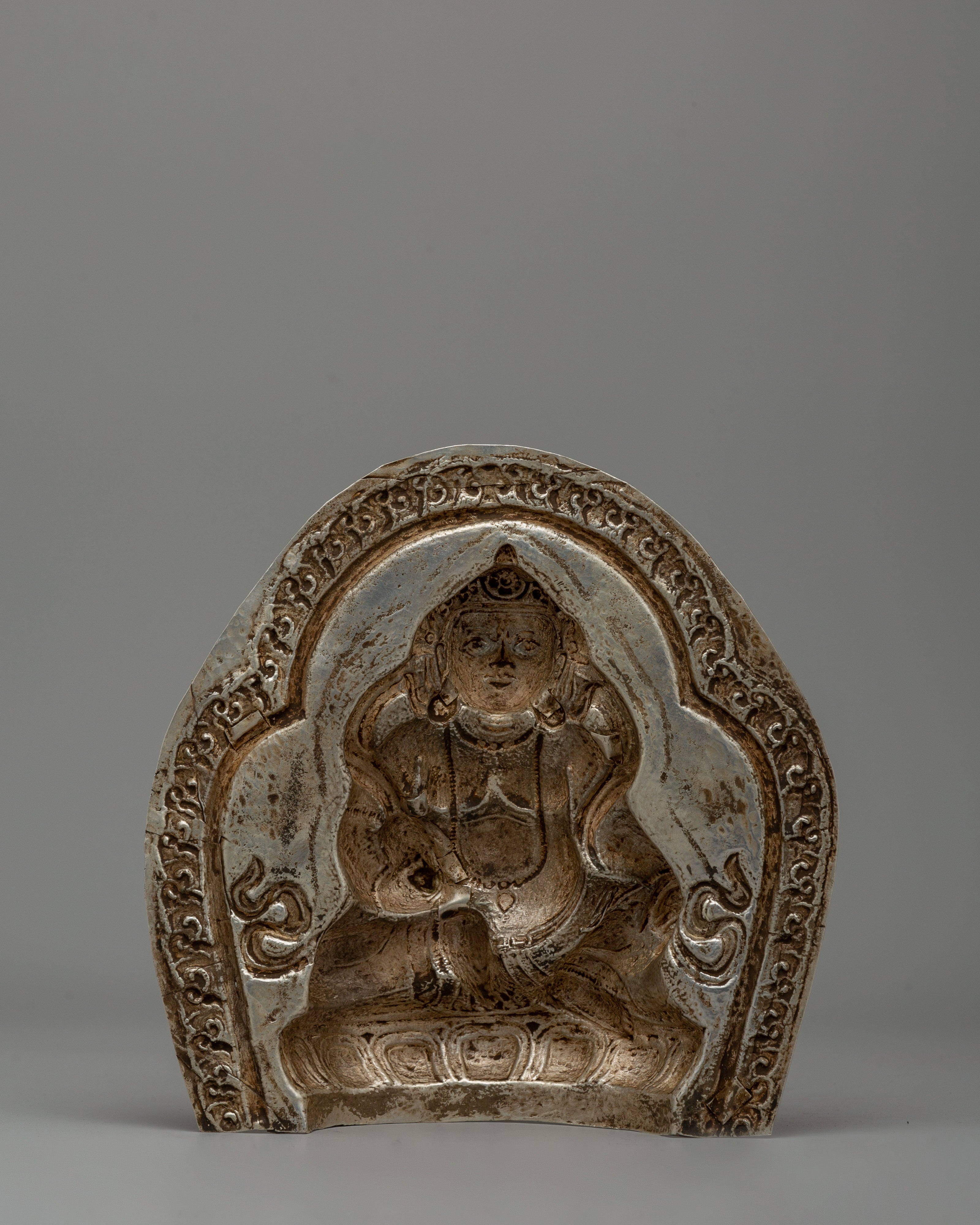 Traditional Art of  Dzambhala for Decor | A Symbol of Prosperity