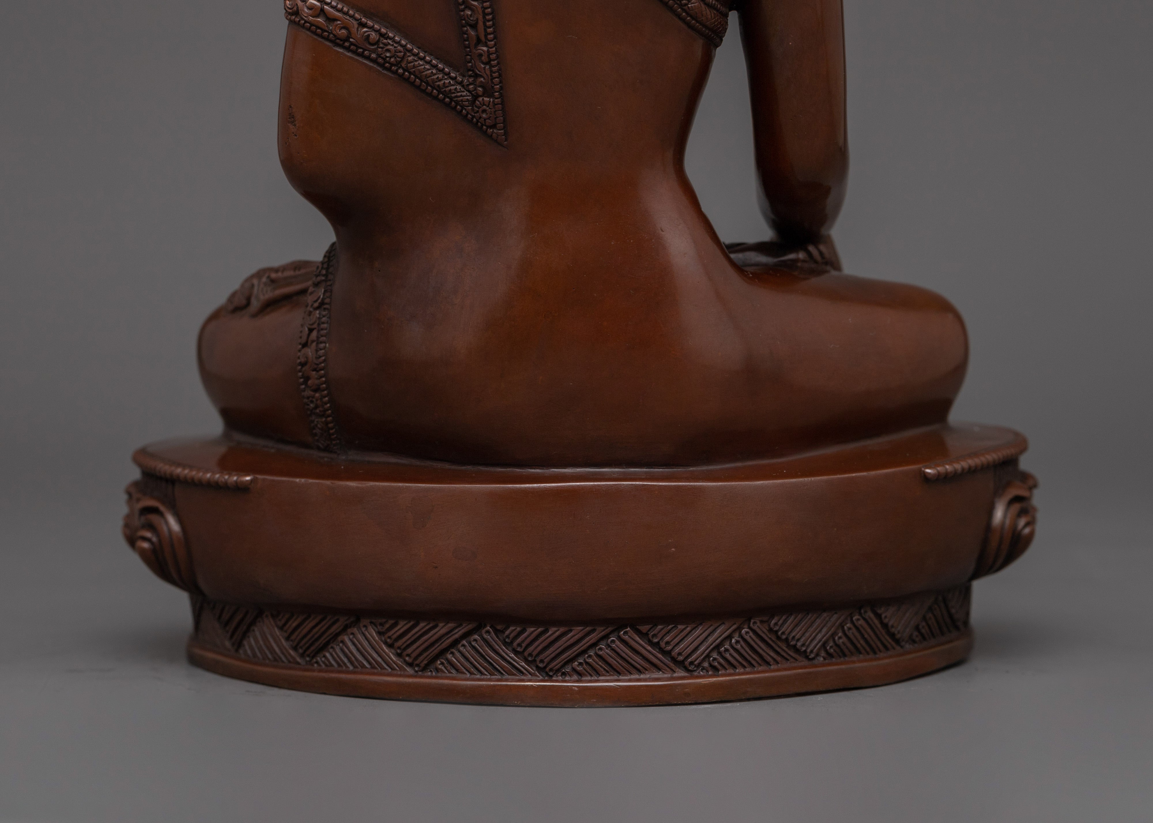 Traditional Sculpture of Shakyamuni Buddha | The Buddha of Wisdom and Compassion