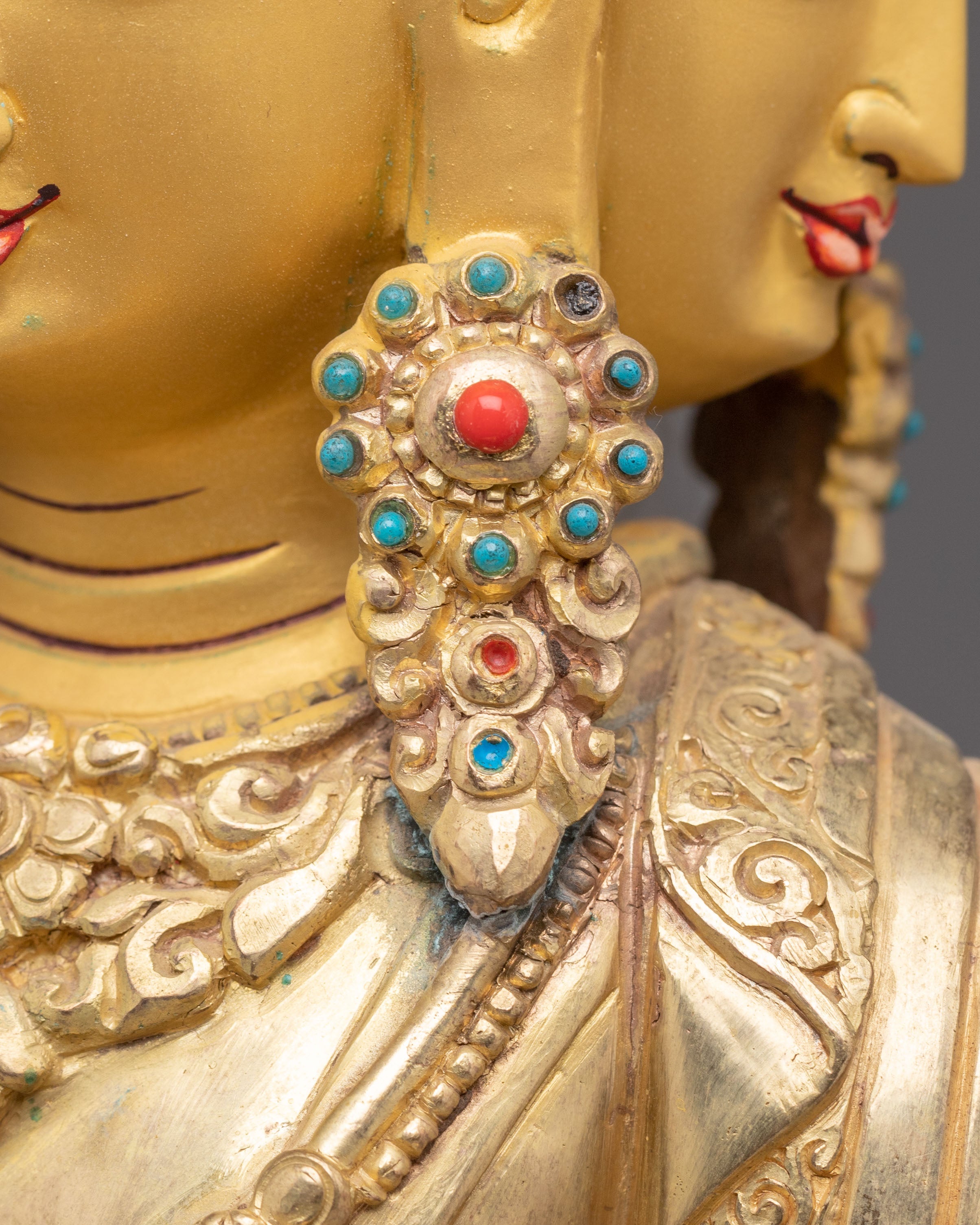 Vairochana Buddha Sculpture | Symbol of Enlightenment