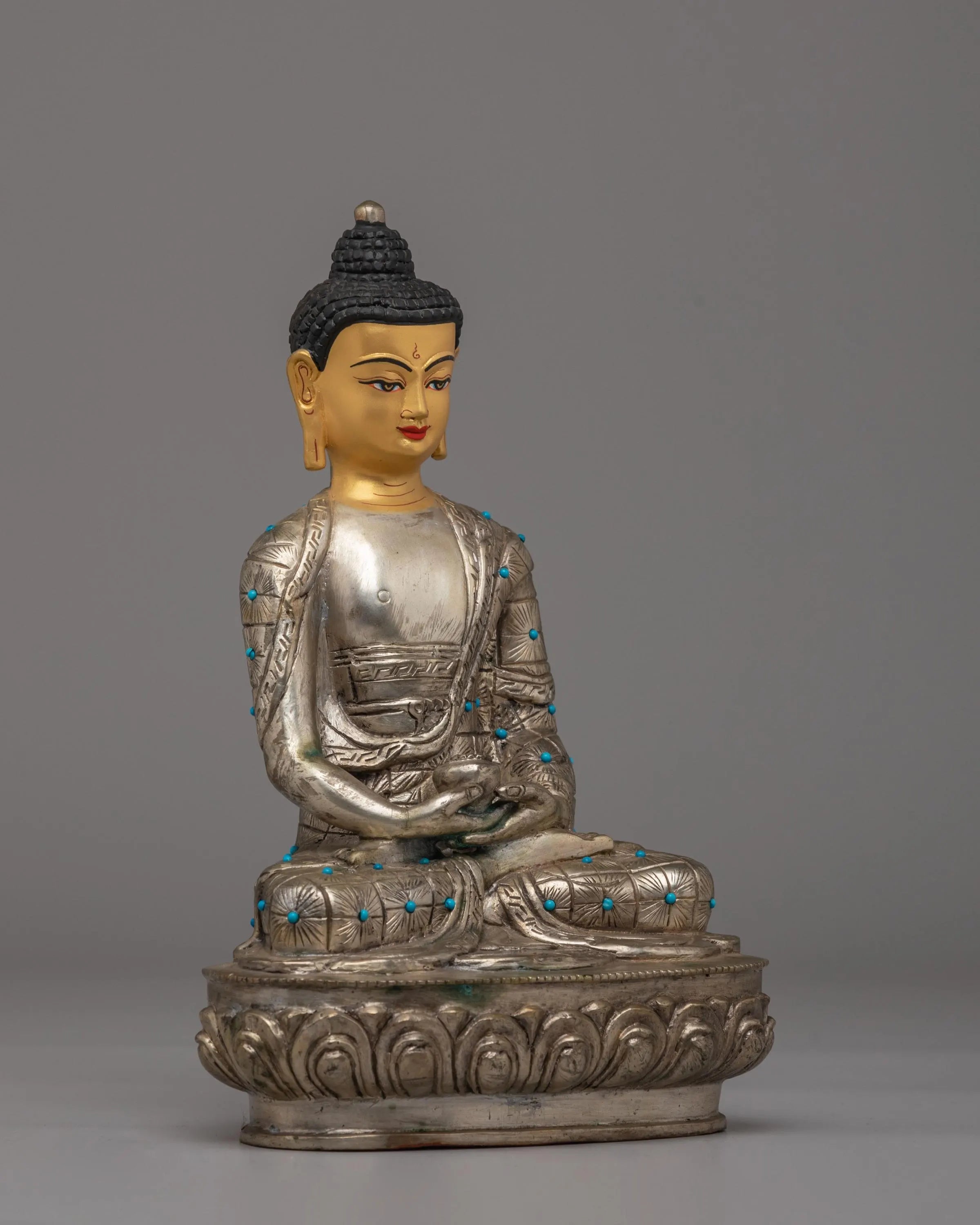 Traditional Amitabha Buddha Statue | Symbol of Infinite Light and Compassion