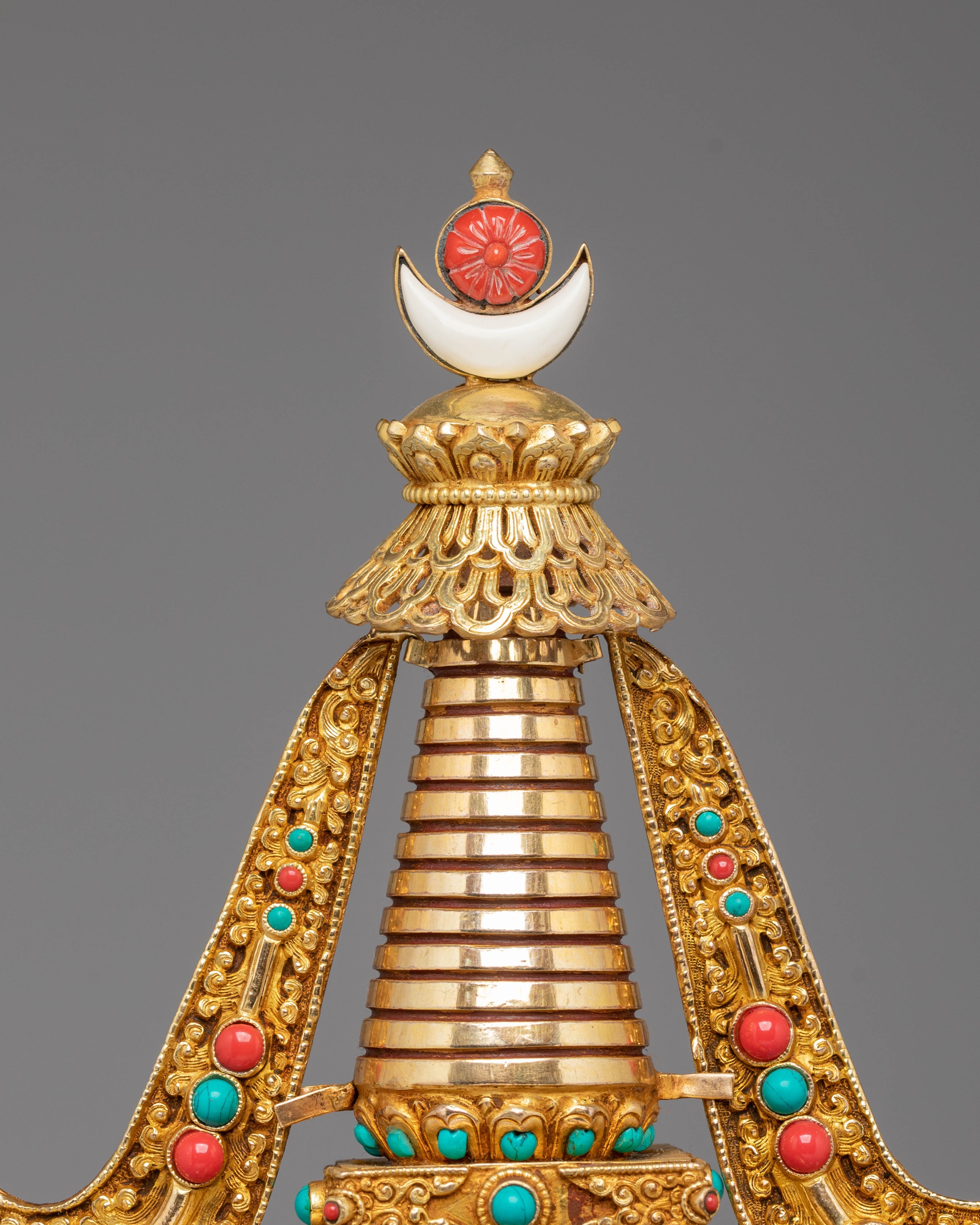 Traditional Tibetan Golden Stupa | Buddhist Stupa for Ceremonies