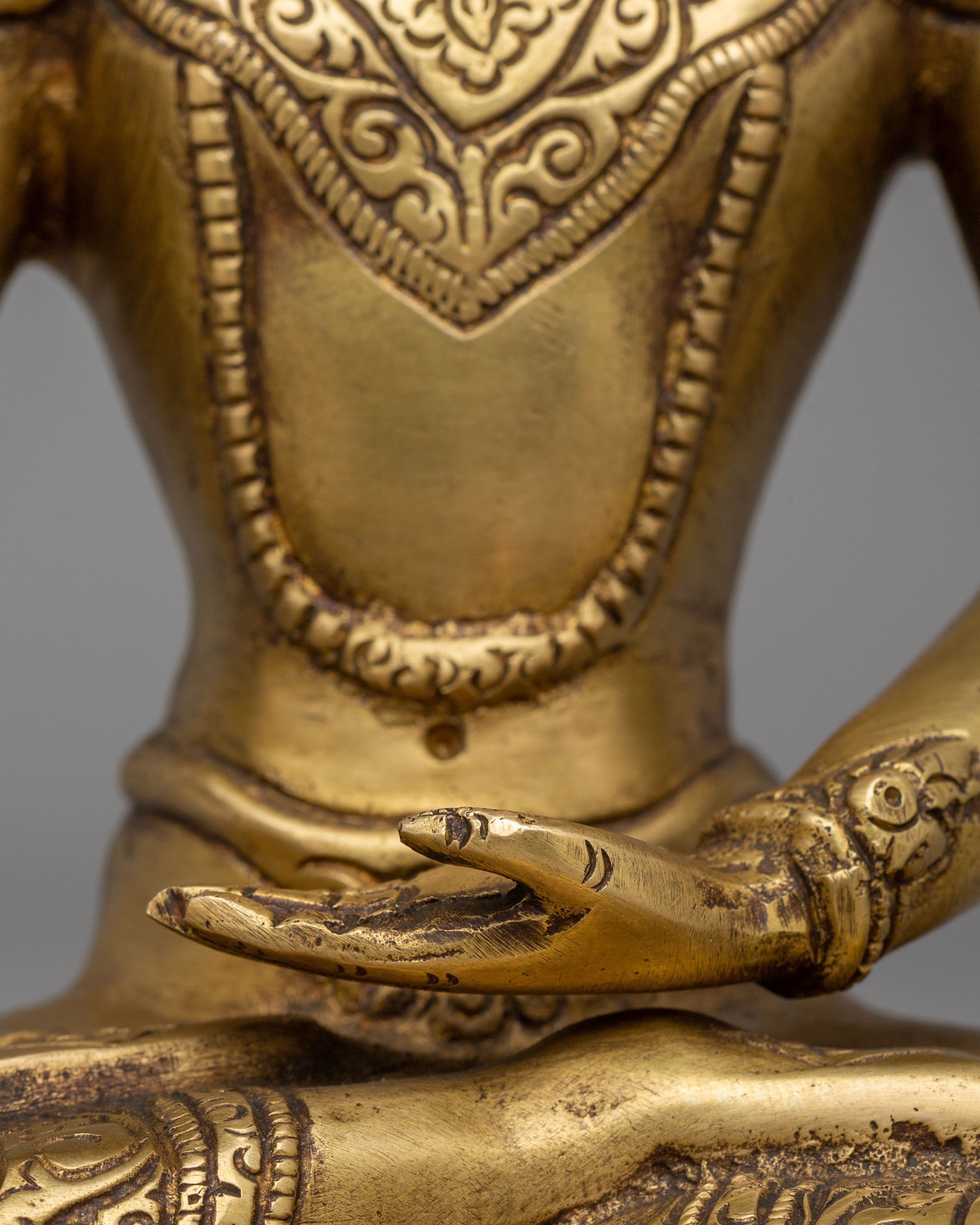 Tibetan Crowned Shakyamuni Buddha Statue | Himalayan Handmade Artwork